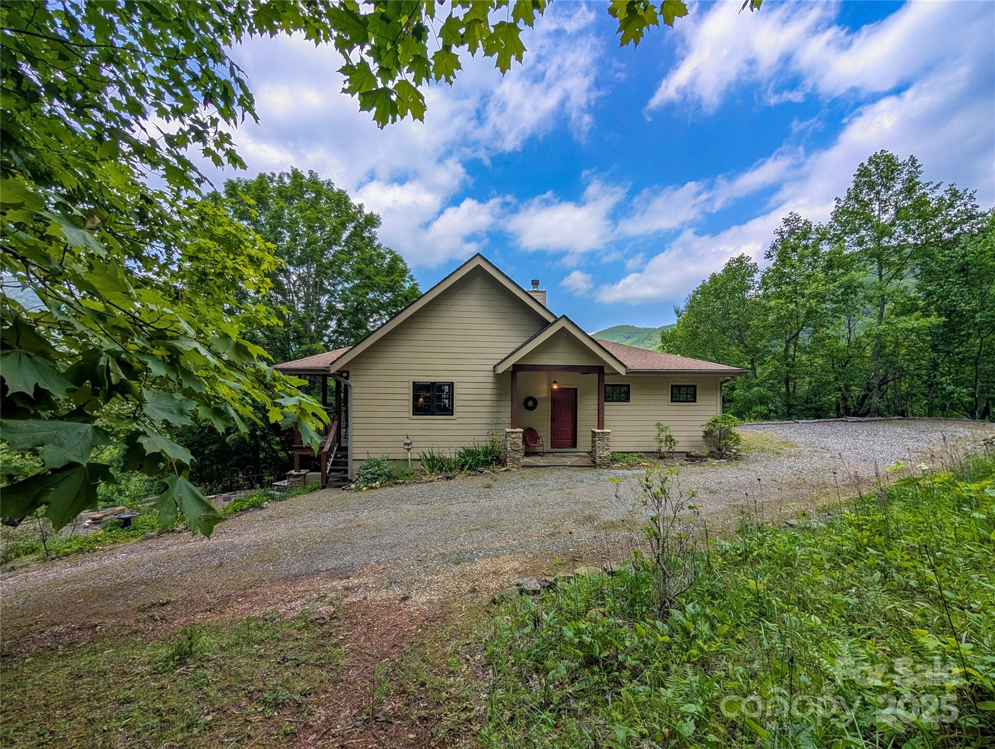 72 Pilgrims Lane Property Photo 3