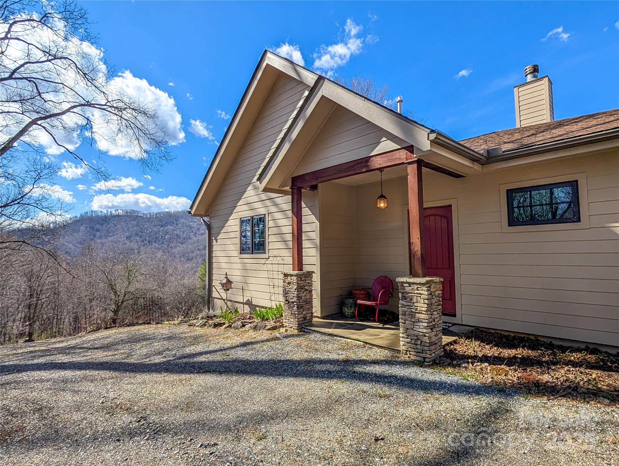 72 Pilgrims Lane Property Photo 4