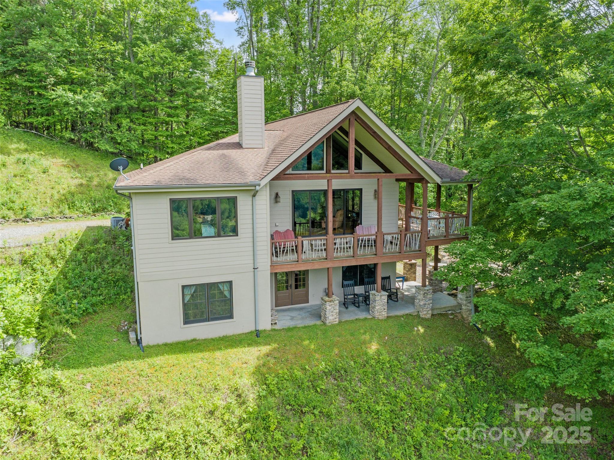 72 Pilgrims Lane Property Photo 4