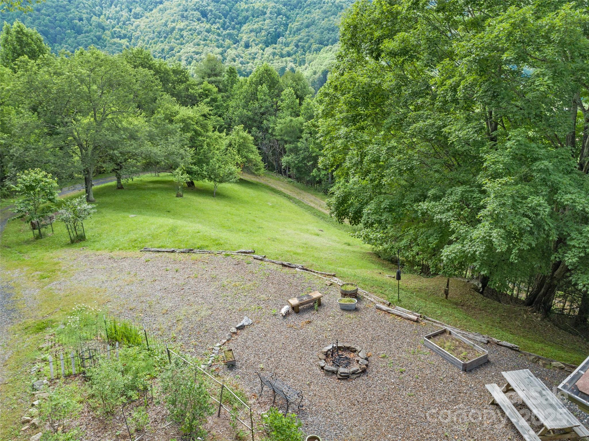 72 Pilgrims Lane Property Photo 18