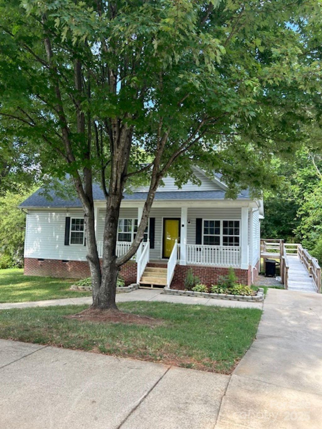 13 Cascade Street Property Photo 2