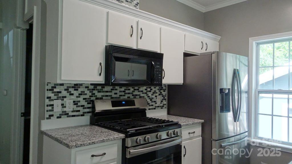 13 Cascade Street Property Photo 5