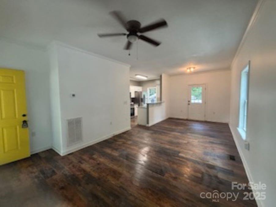 13 Cascade Street Property Photo 7