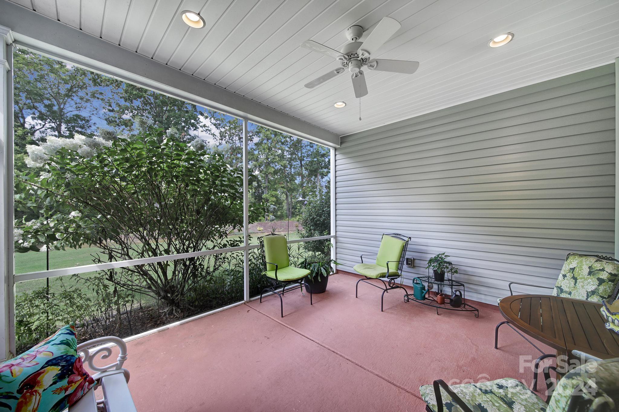 2105 Kennedy Drive Property Photo 20