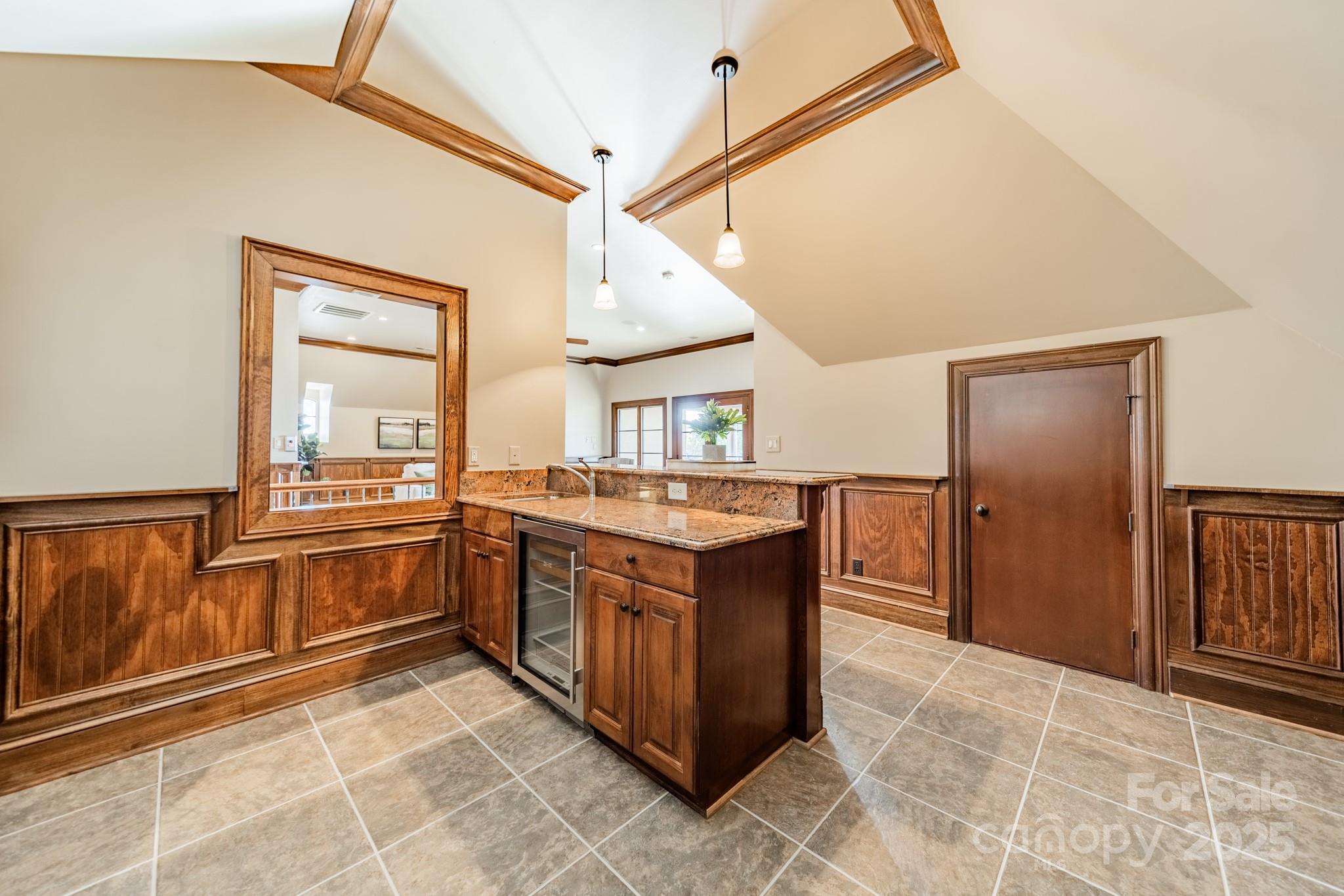 300 Eagle Bend Drive Property Photo 45