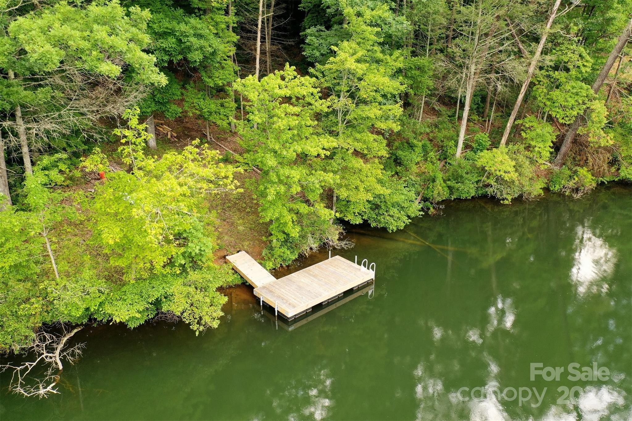 1733 Buffalo Creek Road Property Photo 2
