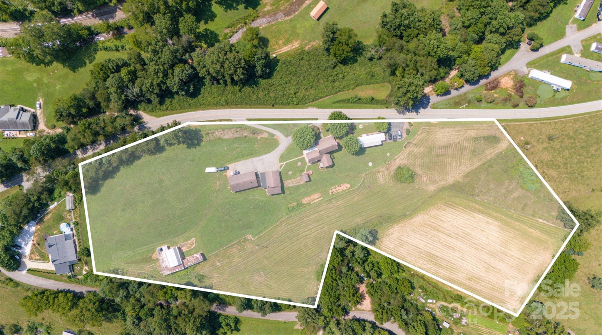 502 And 504 Old Us 19 23 Highway Property Photo 3