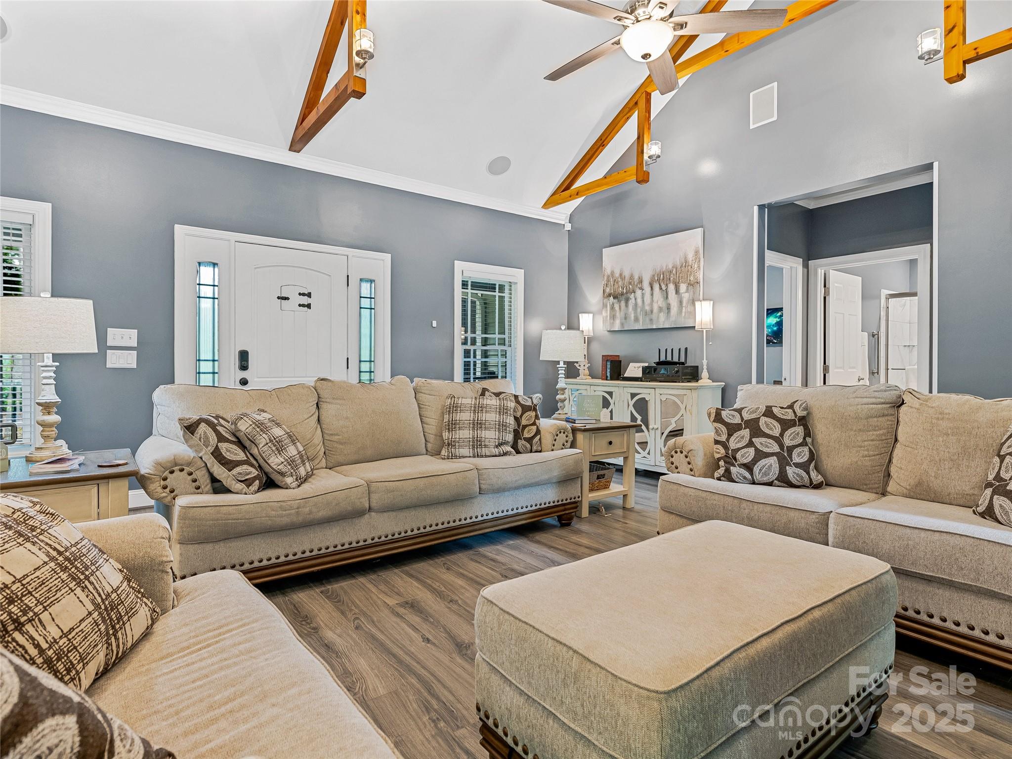 29 Spanish Oak Drive Property Photo 7
