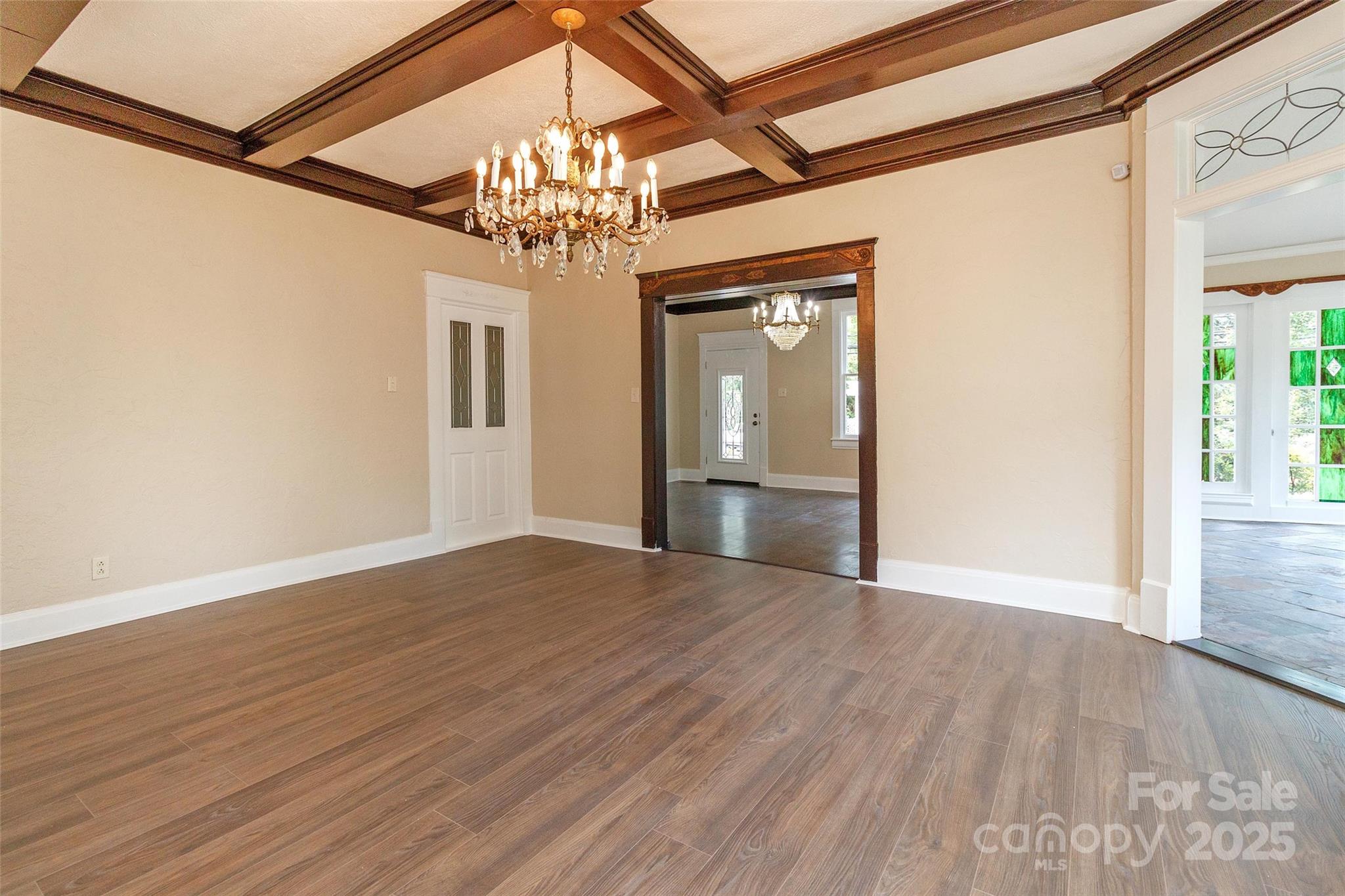 903 W Franklin Street Property Photo 12
