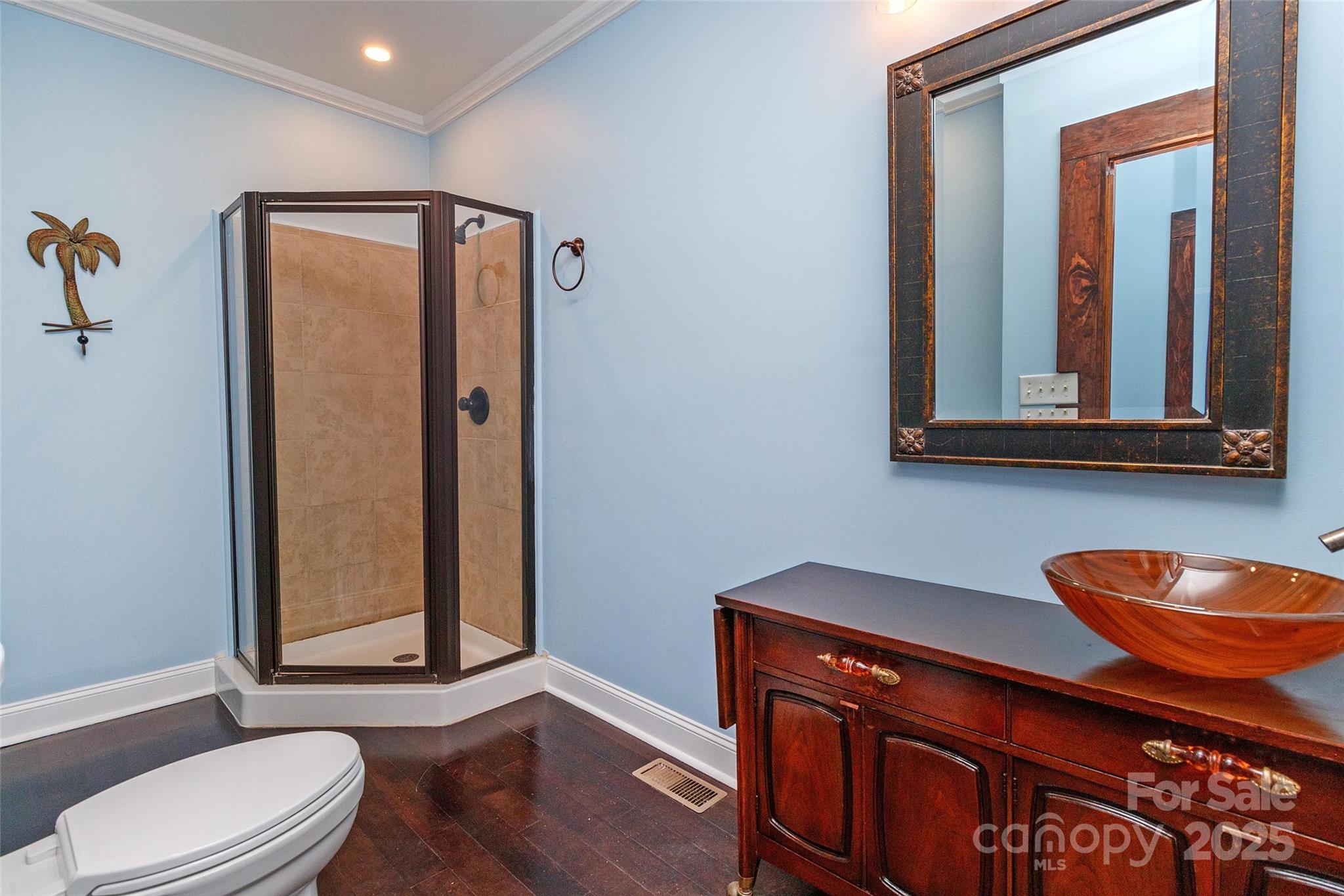 903 W Franklin Street Property Photo 23