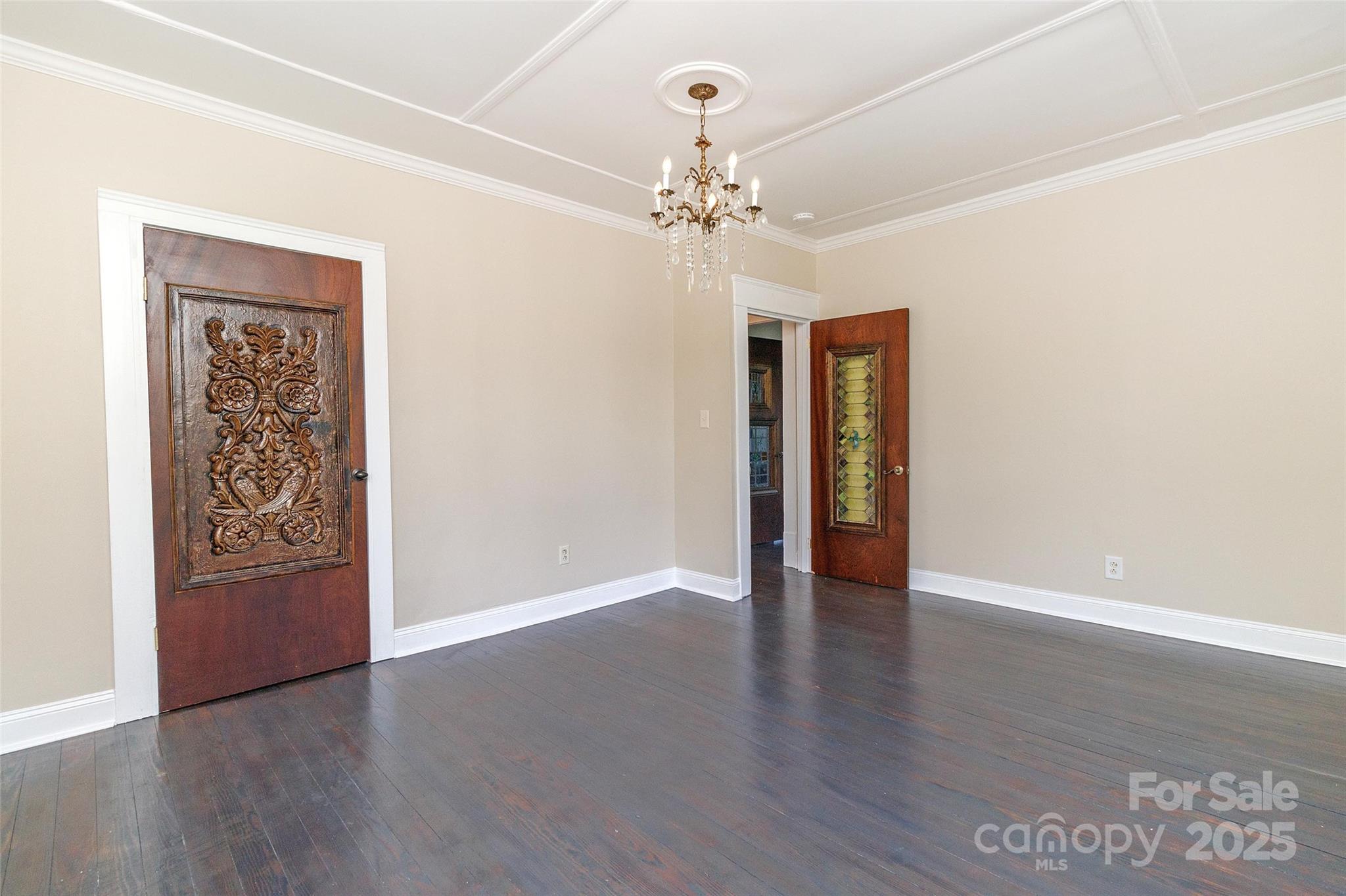 903 W Franklin Street Property Photo 27