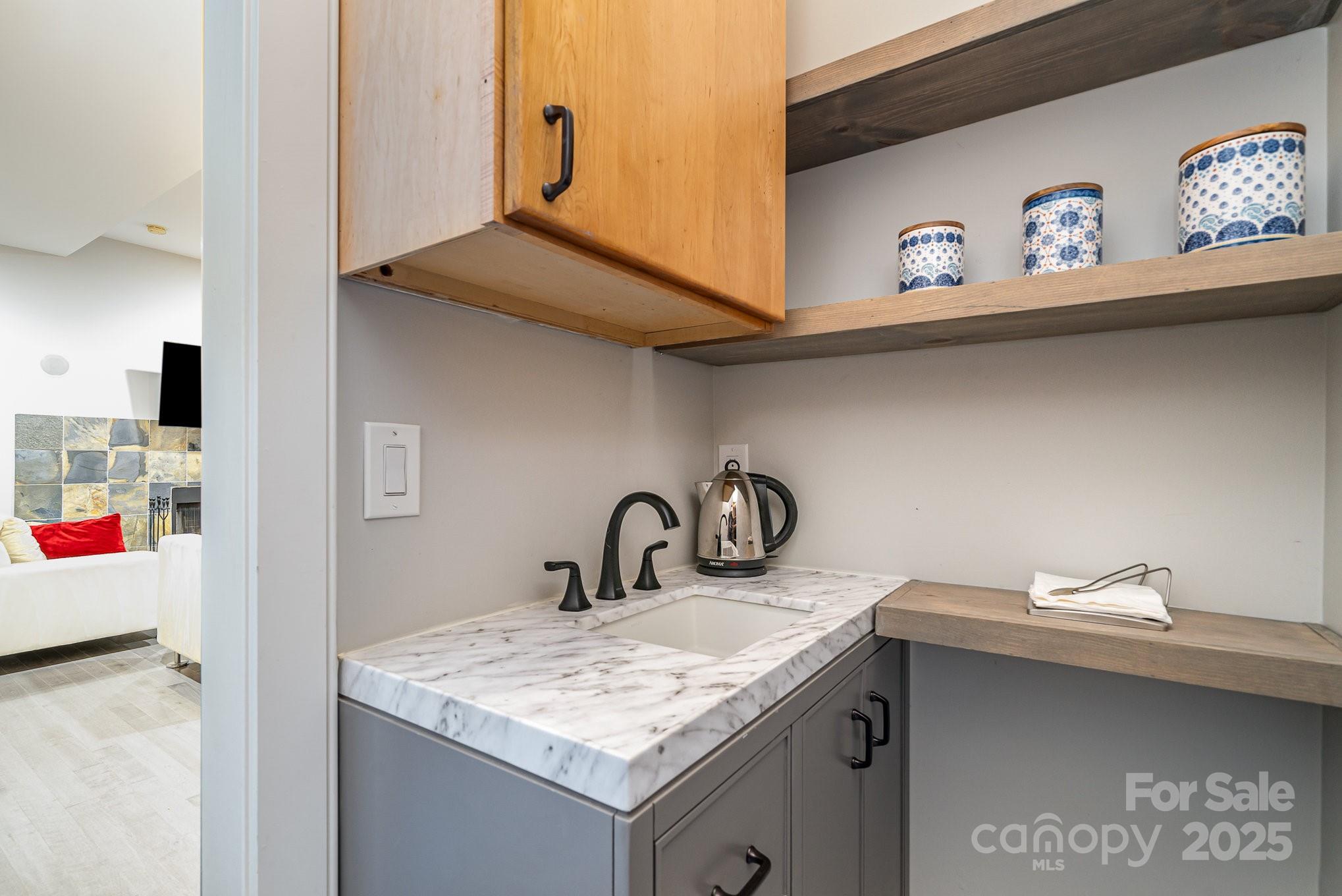 3020 Poplar Hill Road Property Photo 32
