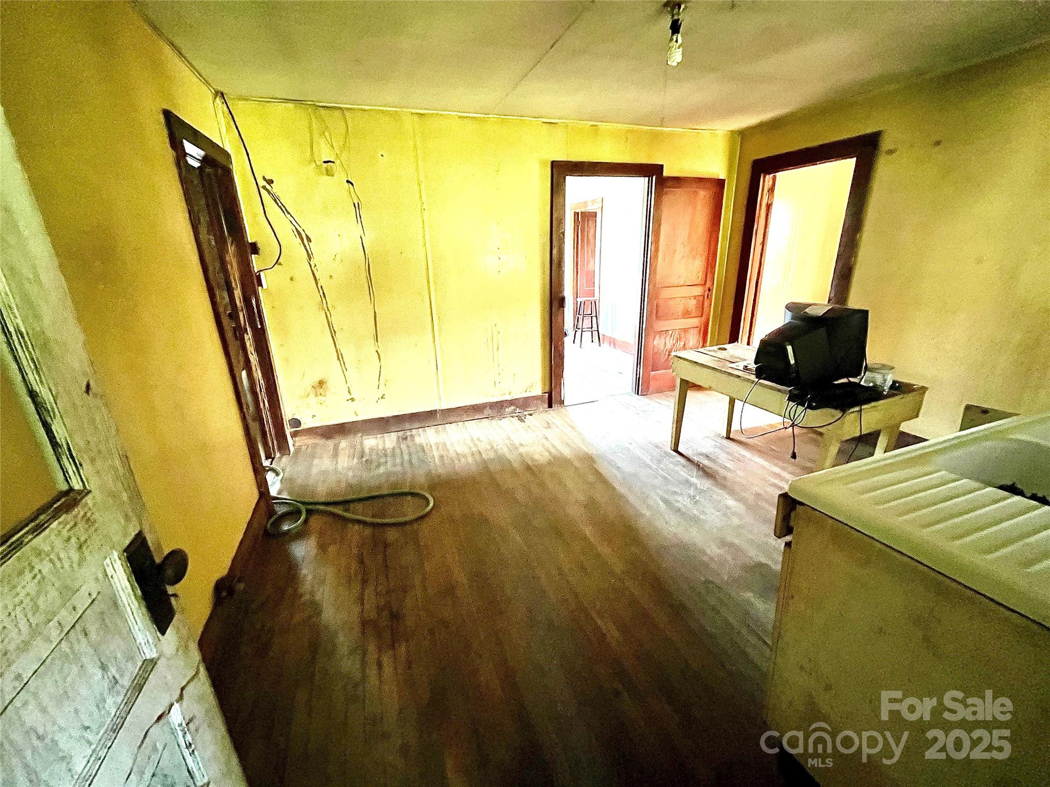 41 Upper Shut In Road Property Photo 13