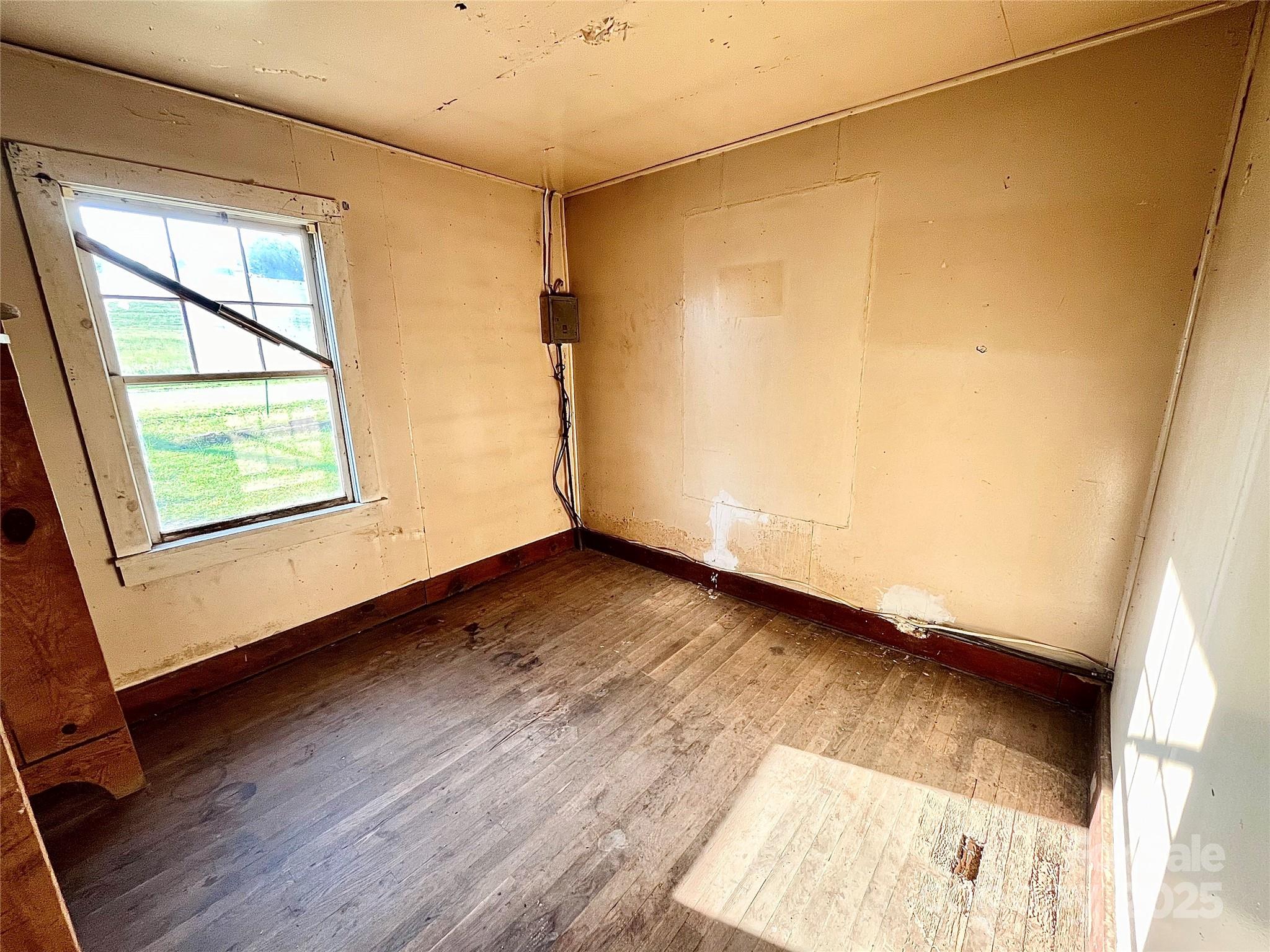 41 Upper Shut In Road Property Photo 15