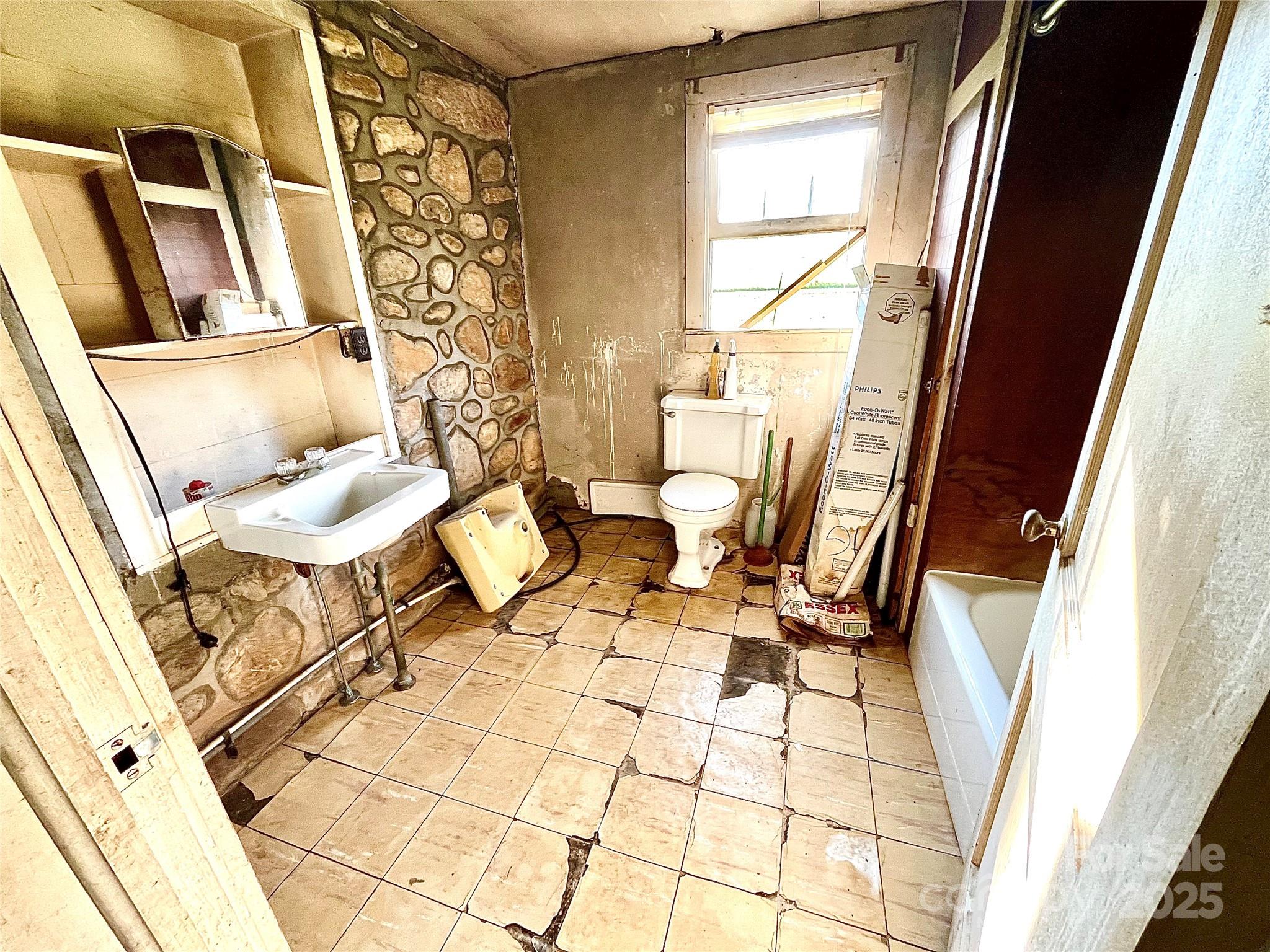 41 Upper Shut In Road Property Photo 17