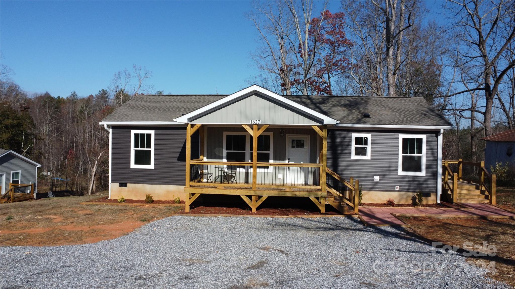 1627 Amherst Road Property Photo 2