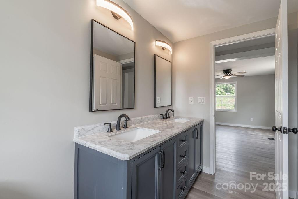 55 Shannon Park Circle Property Photo 17