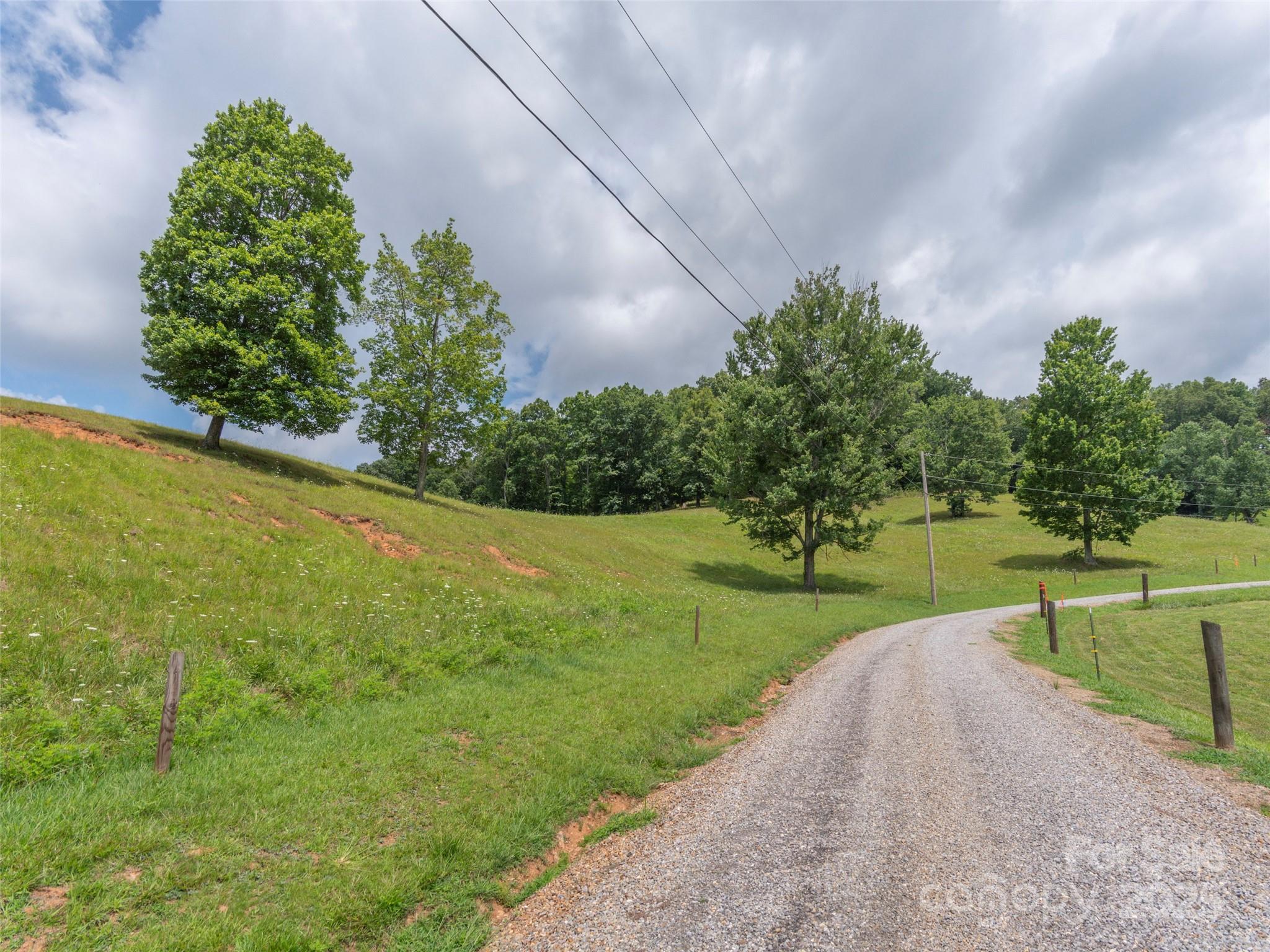 00 Bark Trail Property Photo 29