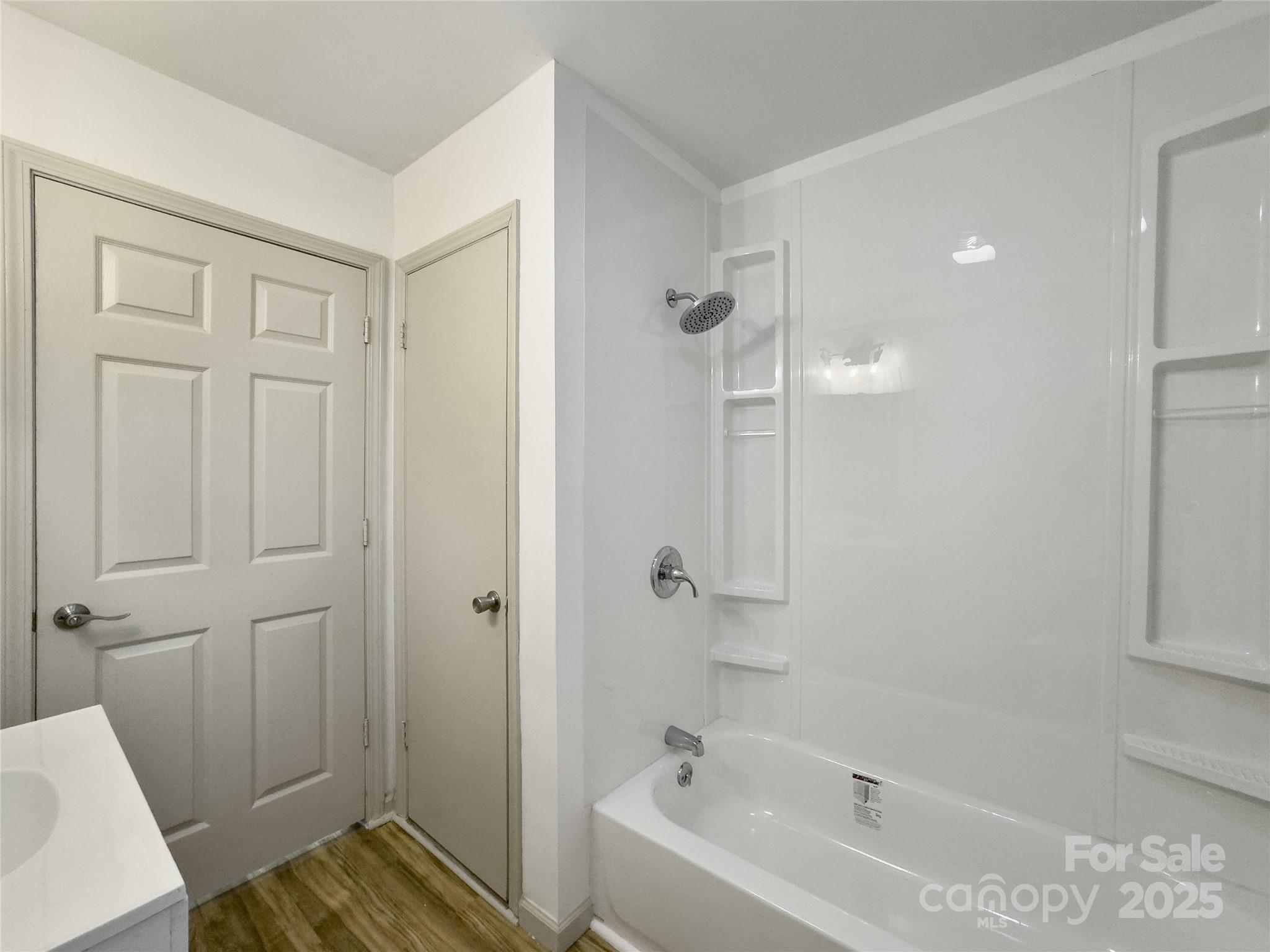 2366 Gingercake Court Property Photo 15