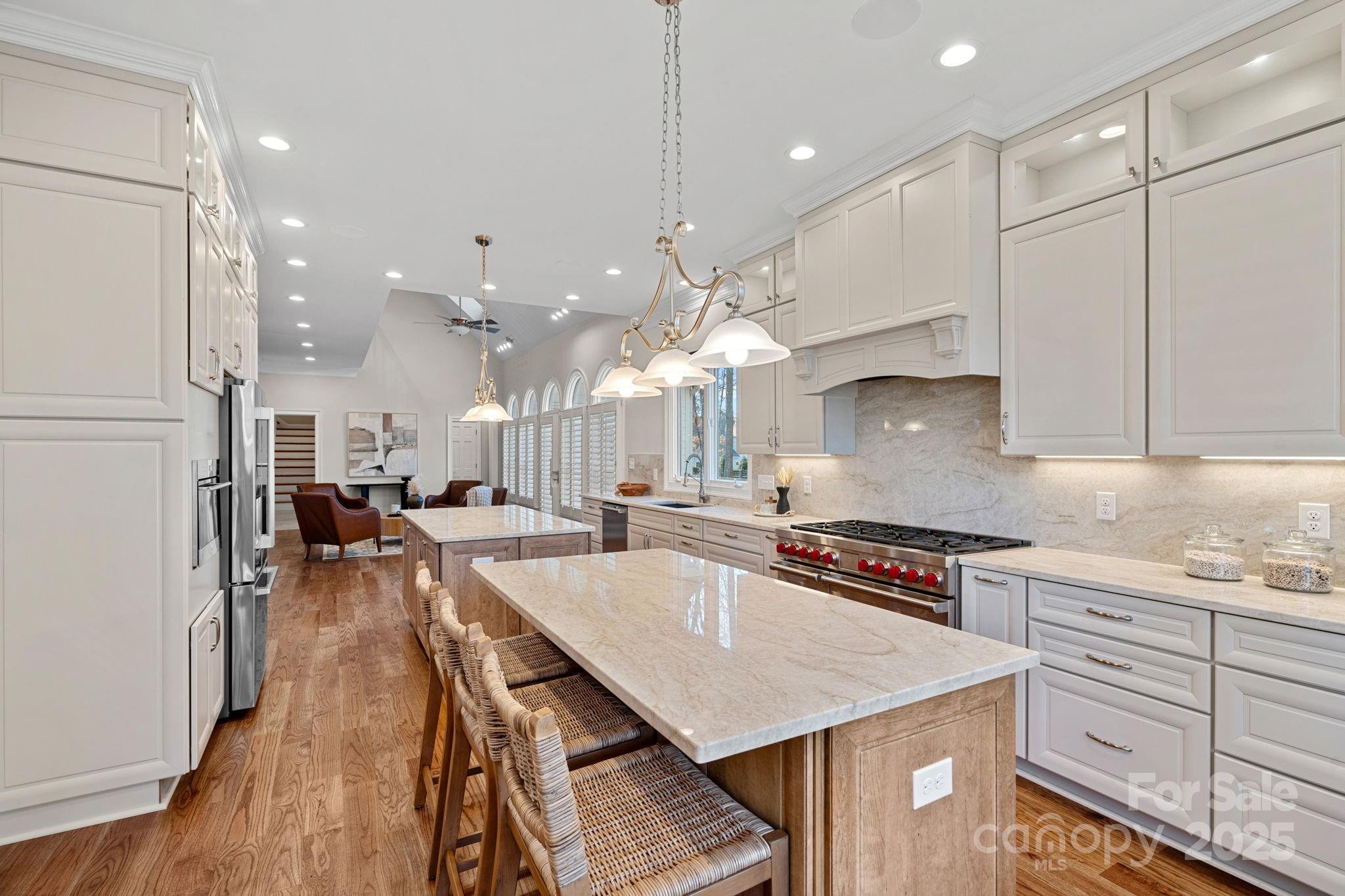 170 Old Post Road Property Photo 6