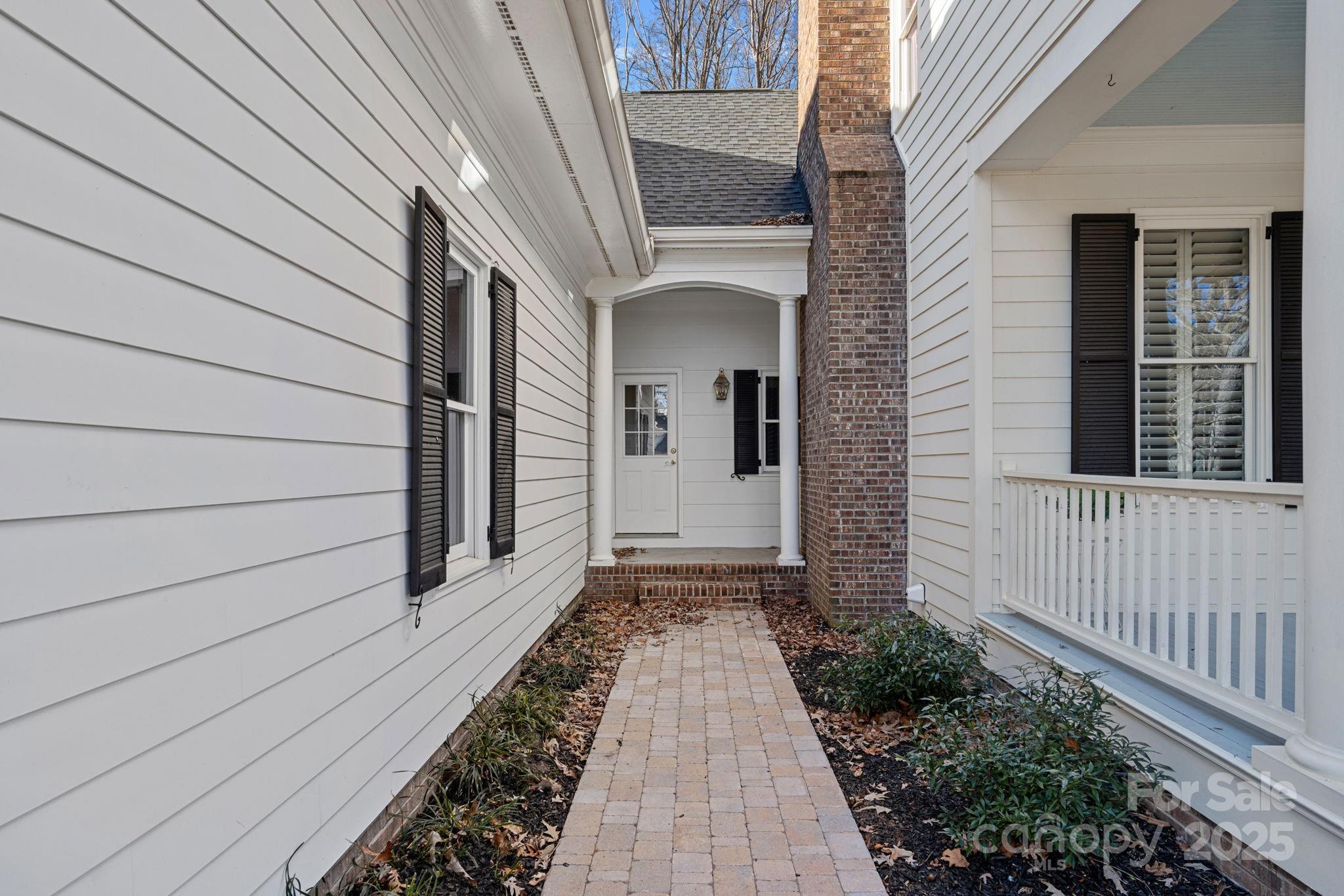 170 Old Post Road Property Photo 31