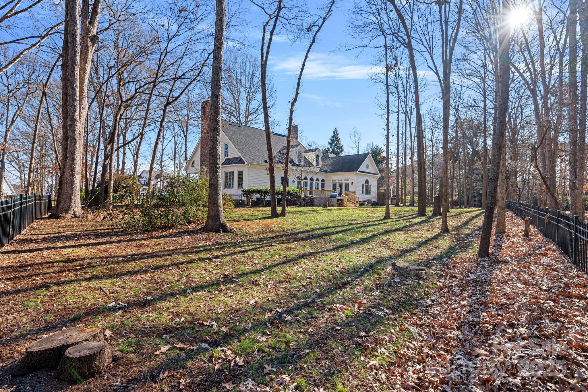 170 Old Post Road Property Photo 37