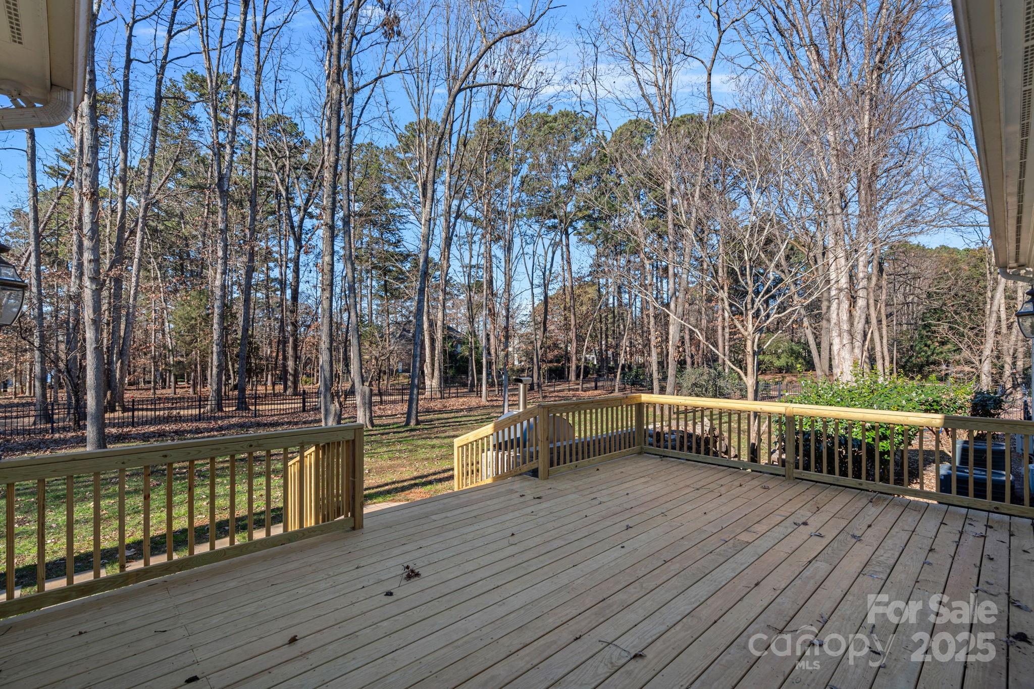 170 Old Post Road Property Photo 38