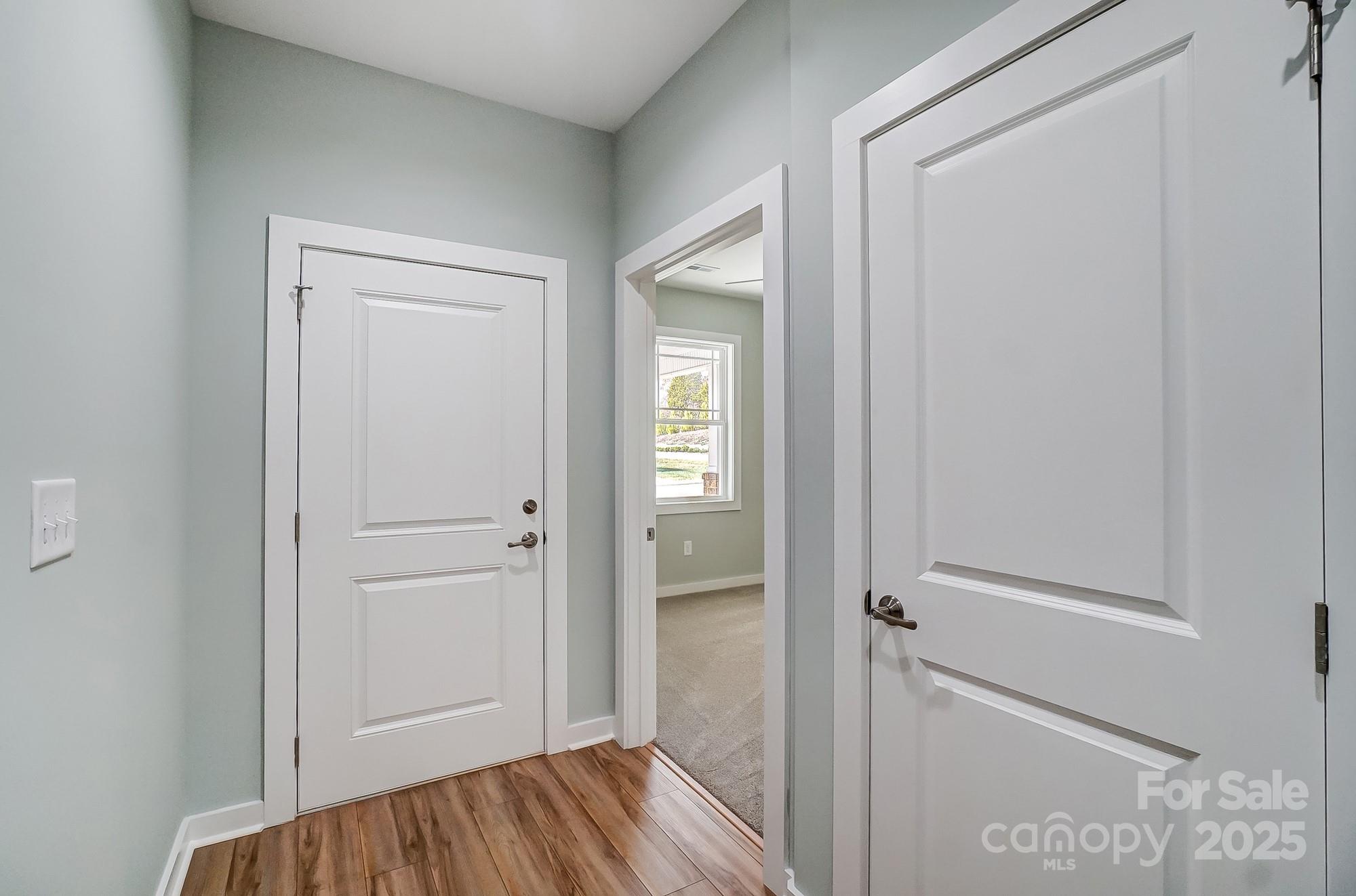 1511 28th Street Place Property Photo 3