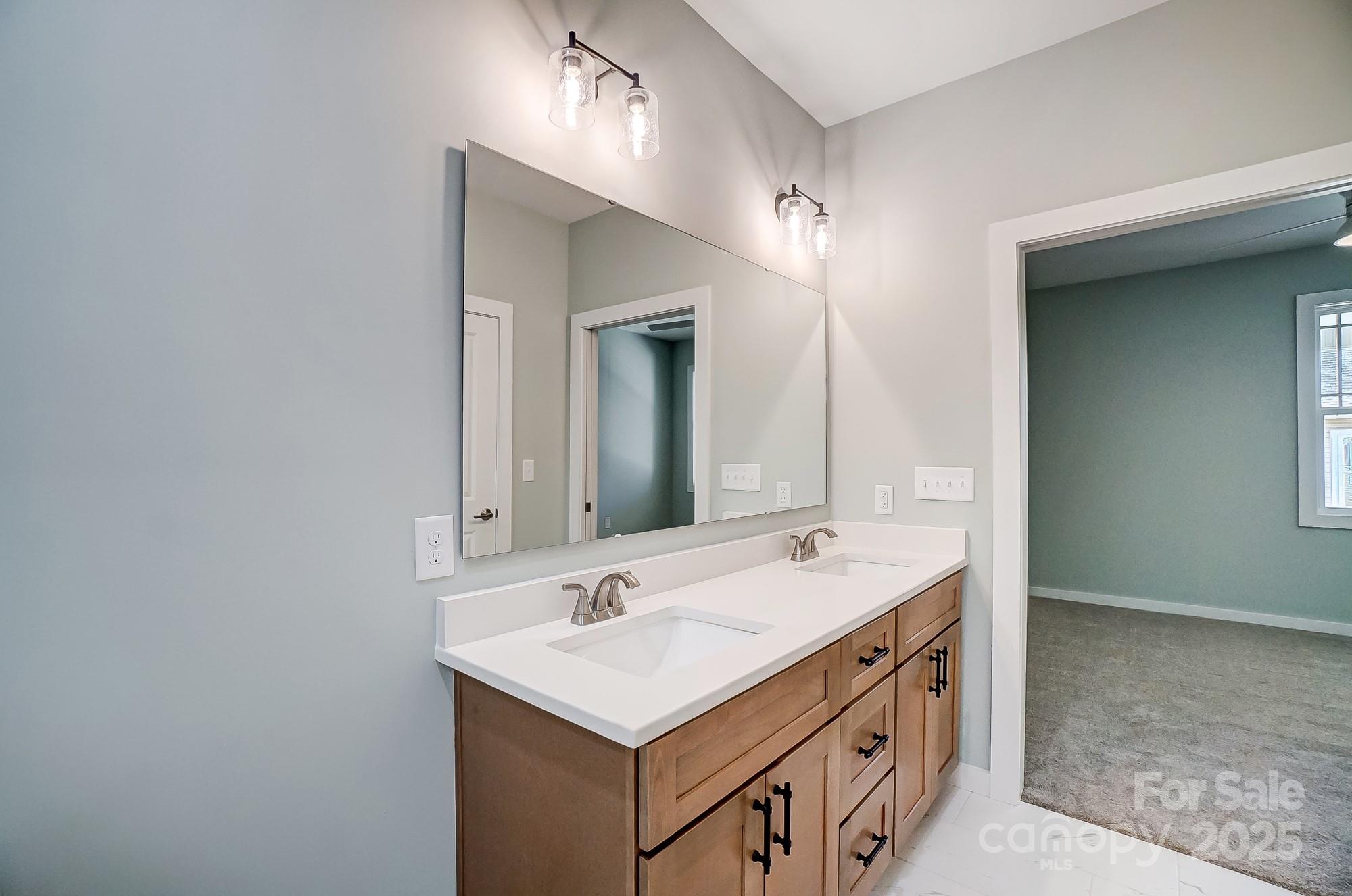 1511 28th Street Place Property Photo 15