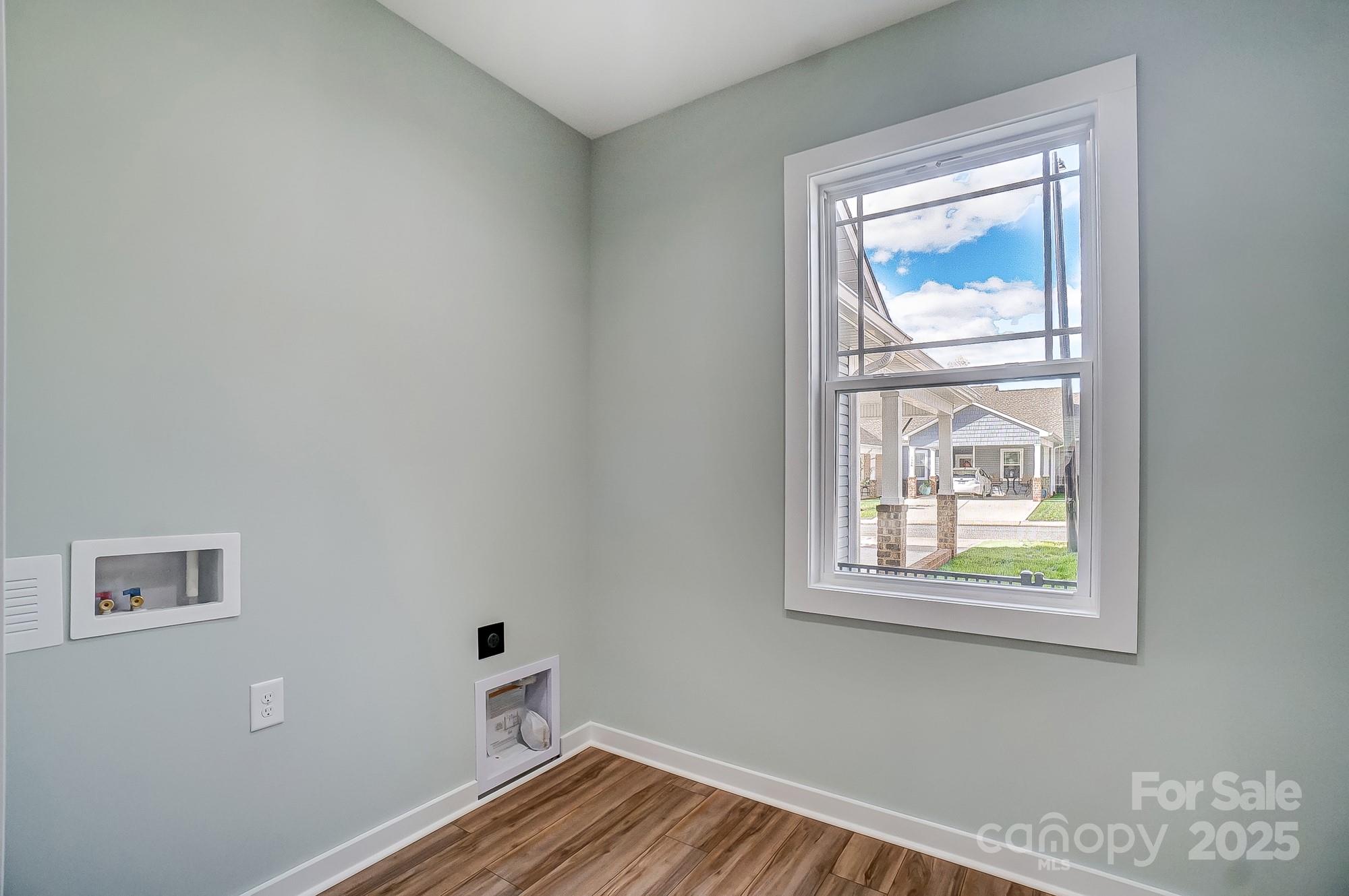 1511 28th Street Place Property Photo 22
