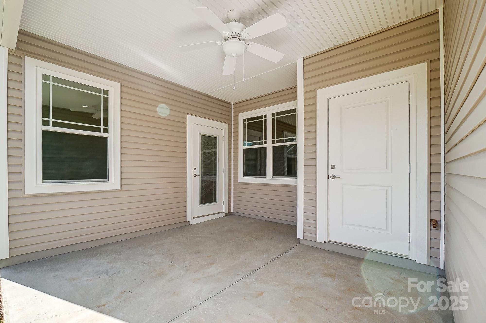 1511 28th Street Place Property Photo 23