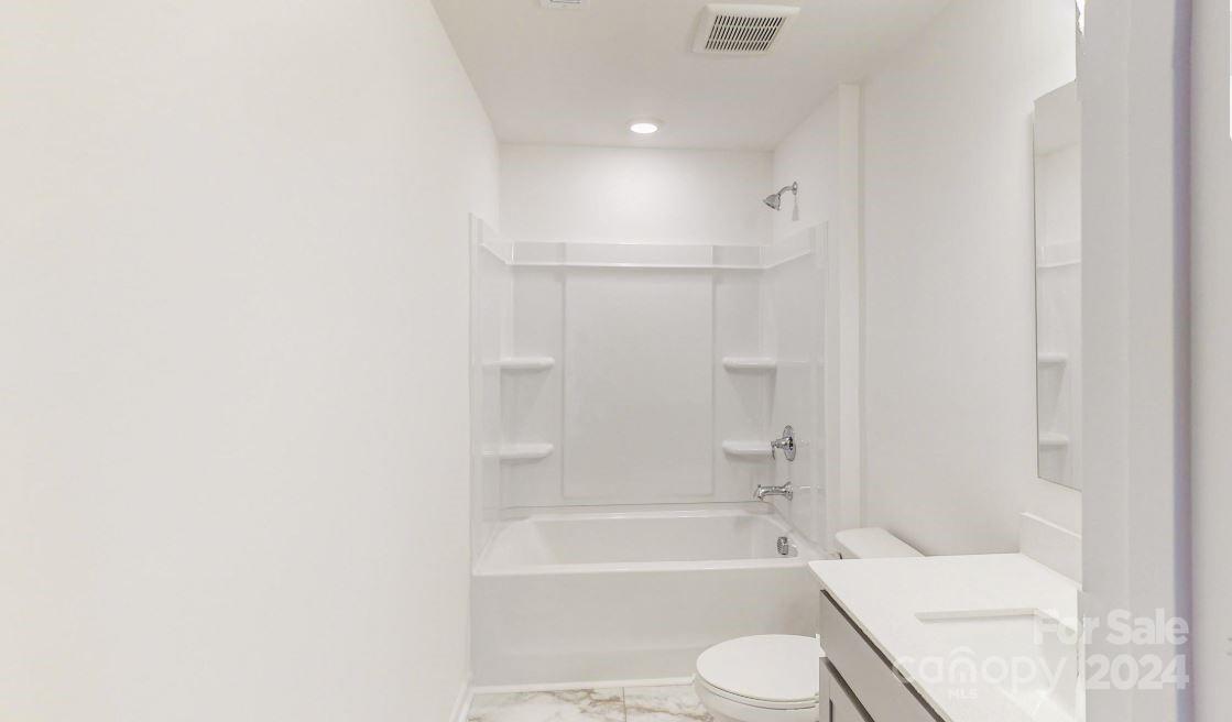 2742 Yeager Drive Property Photo 8