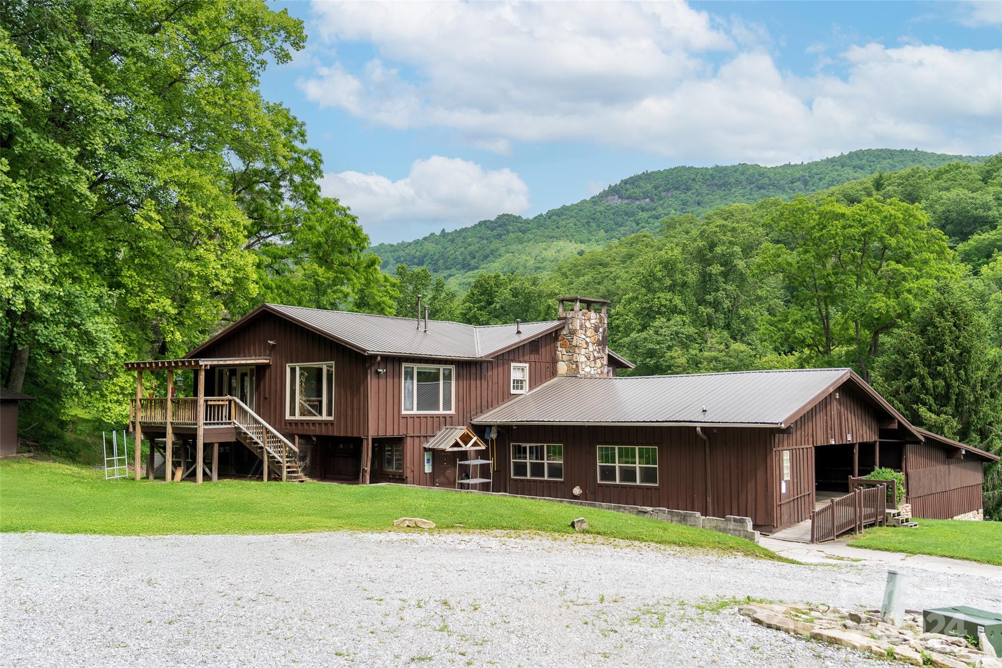 500 Winding Gap Road Property Photo 10