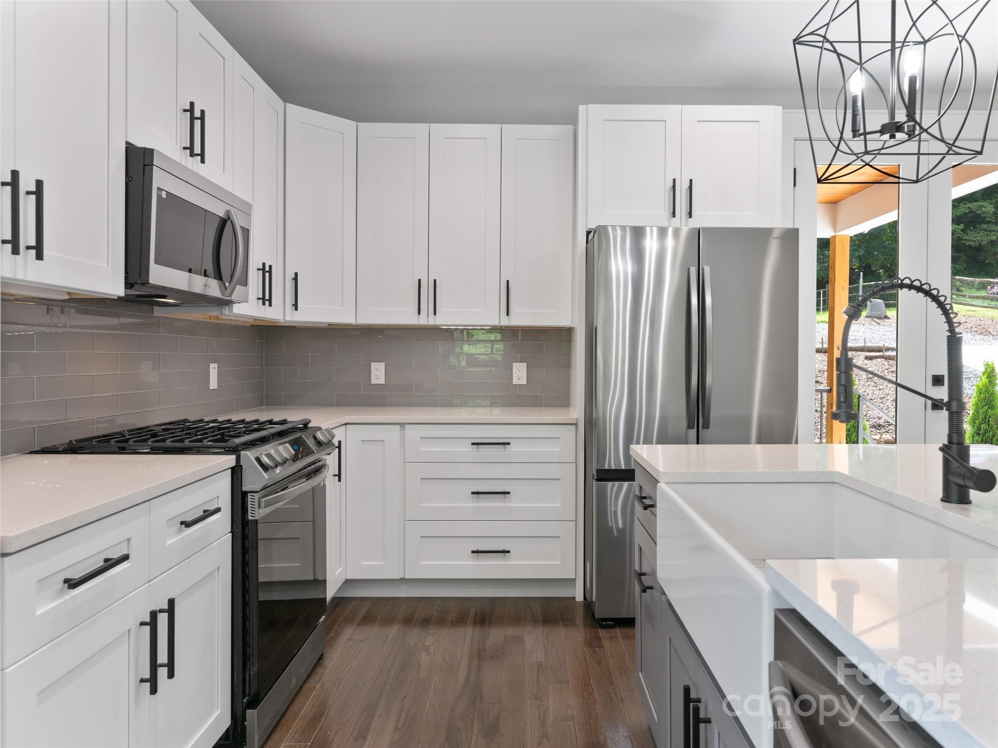 8 Craven Hill Circle Property Photo 14