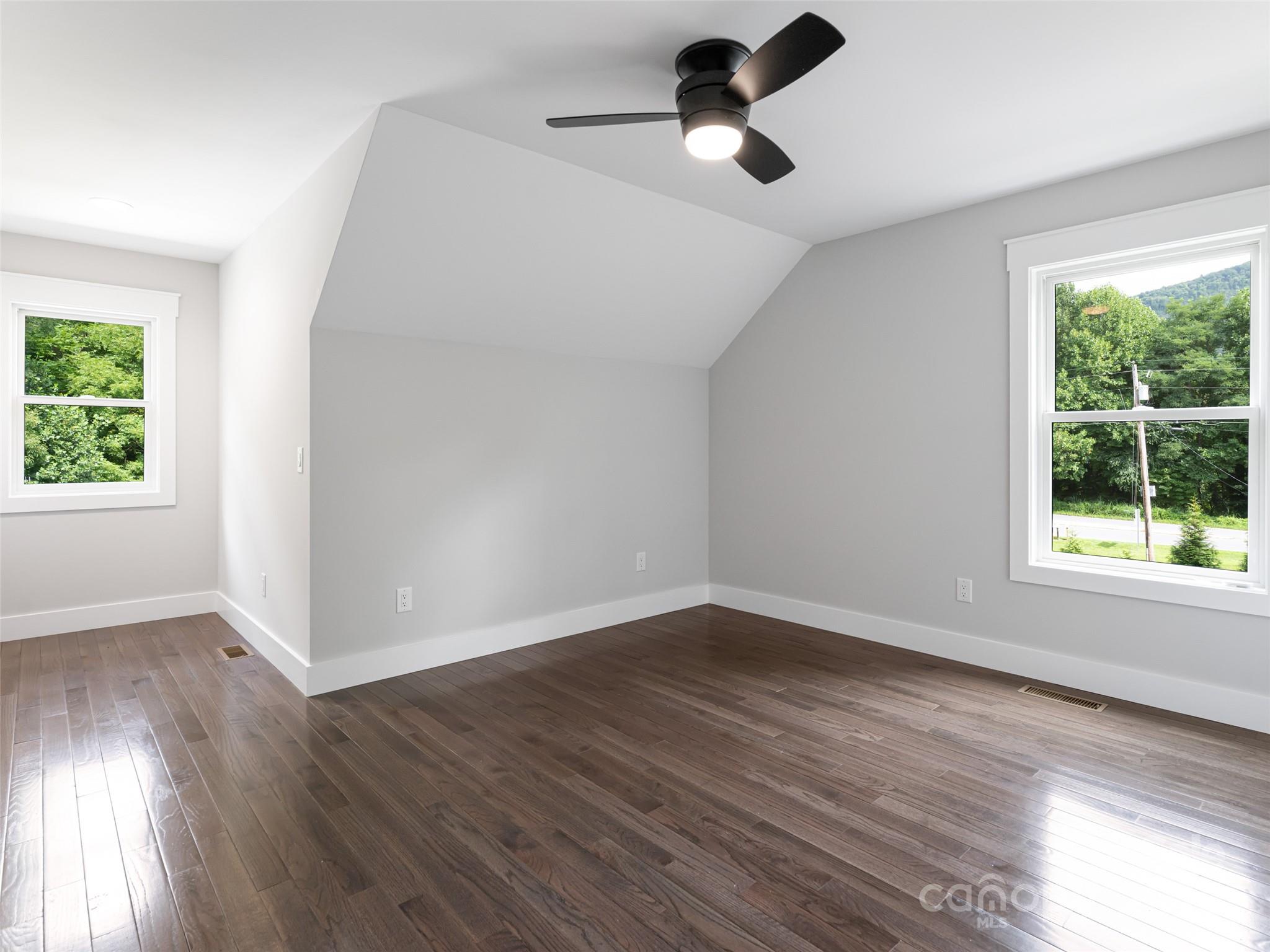 8 Craven Hill Circle Property Photo 28