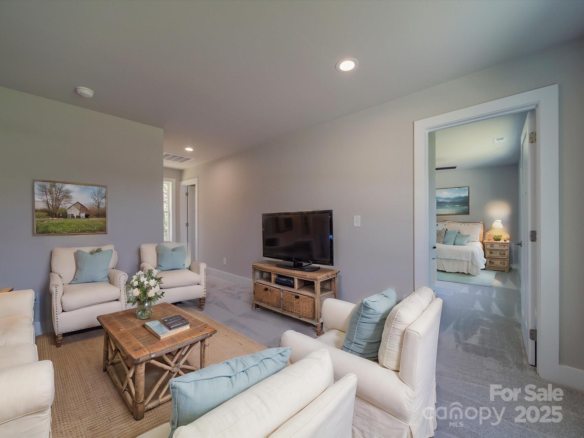 1133 Heather Oak Lane 78 Property Photo 12