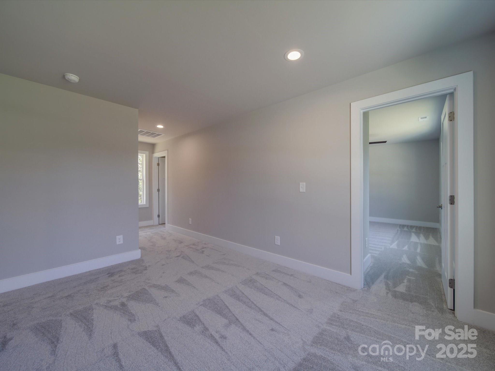 1133 Heather Oak Lane 78 Property Photo 18