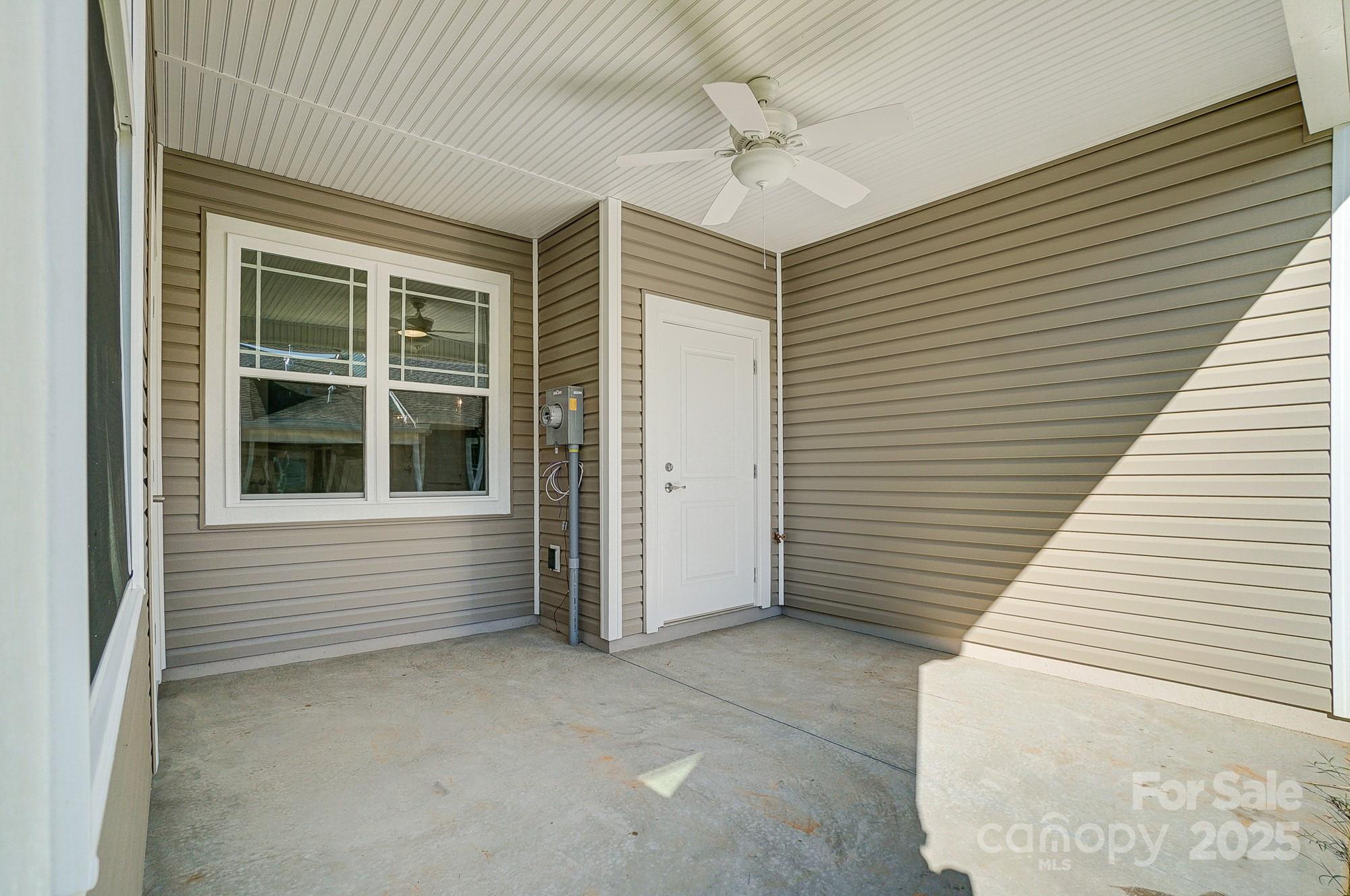 1523 28th Street Place Property Photo 24