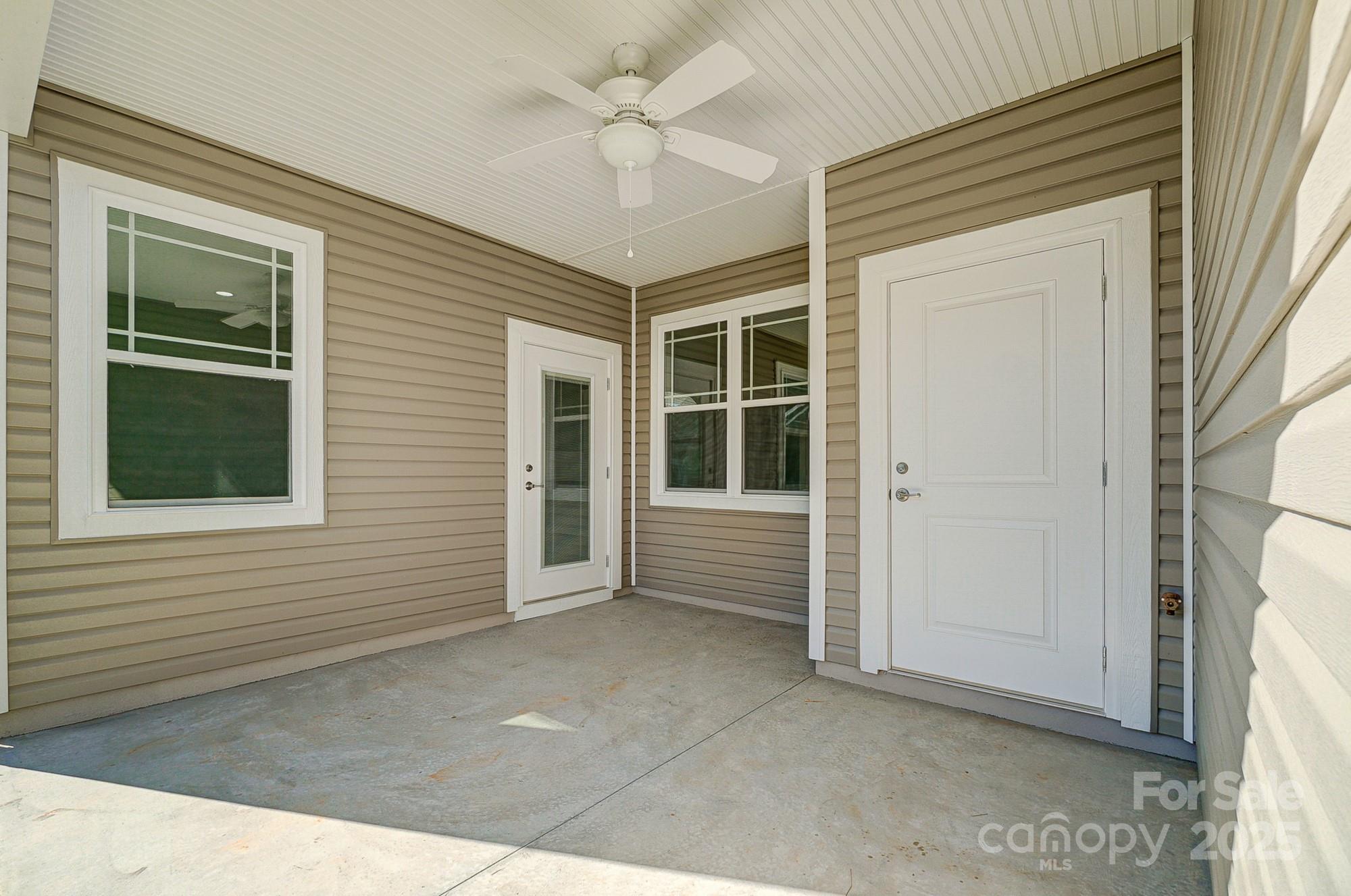 1523 28th Street Place Property Photo 25