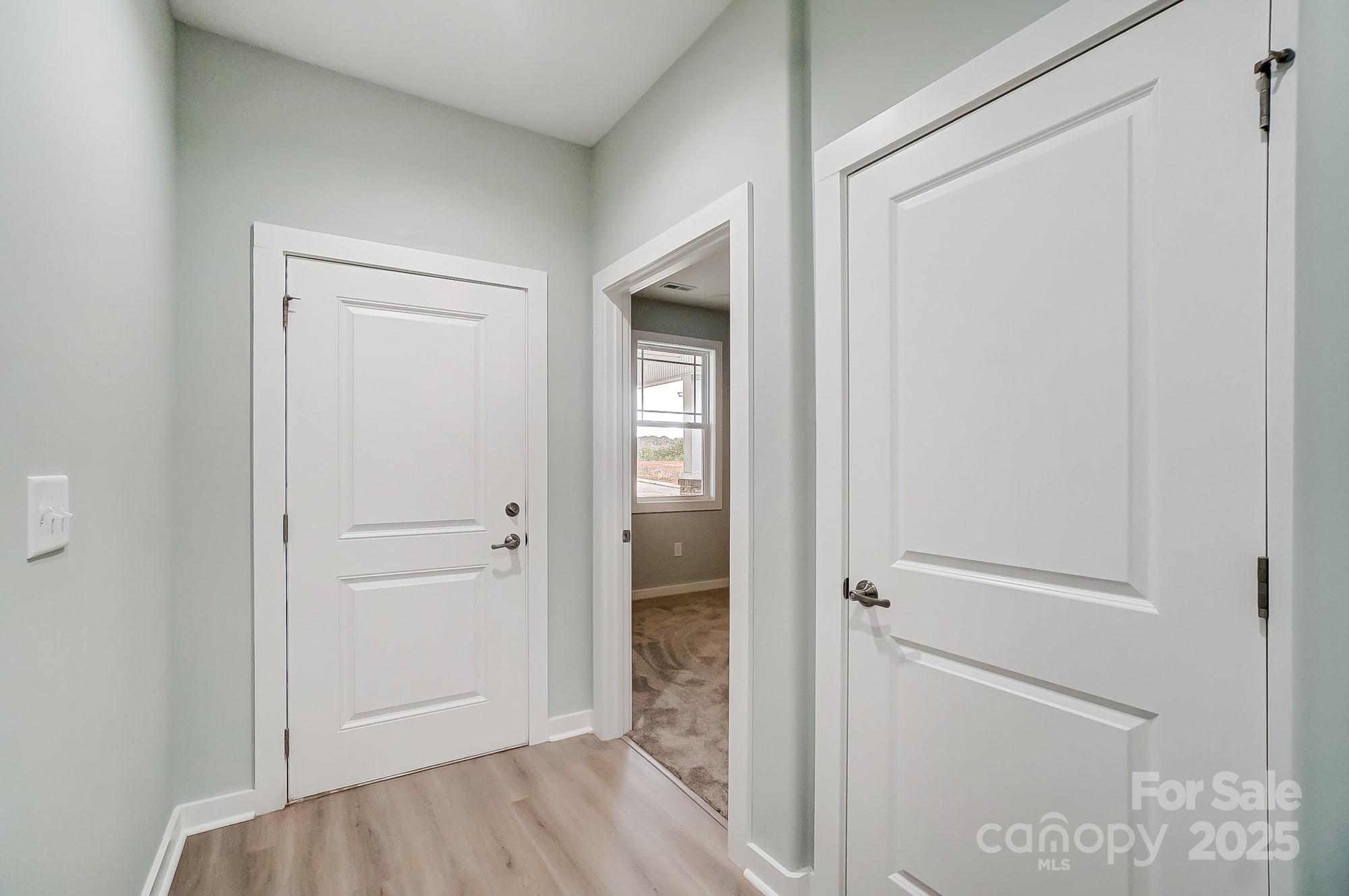 2866 15th Avenue Place Property Photo 3