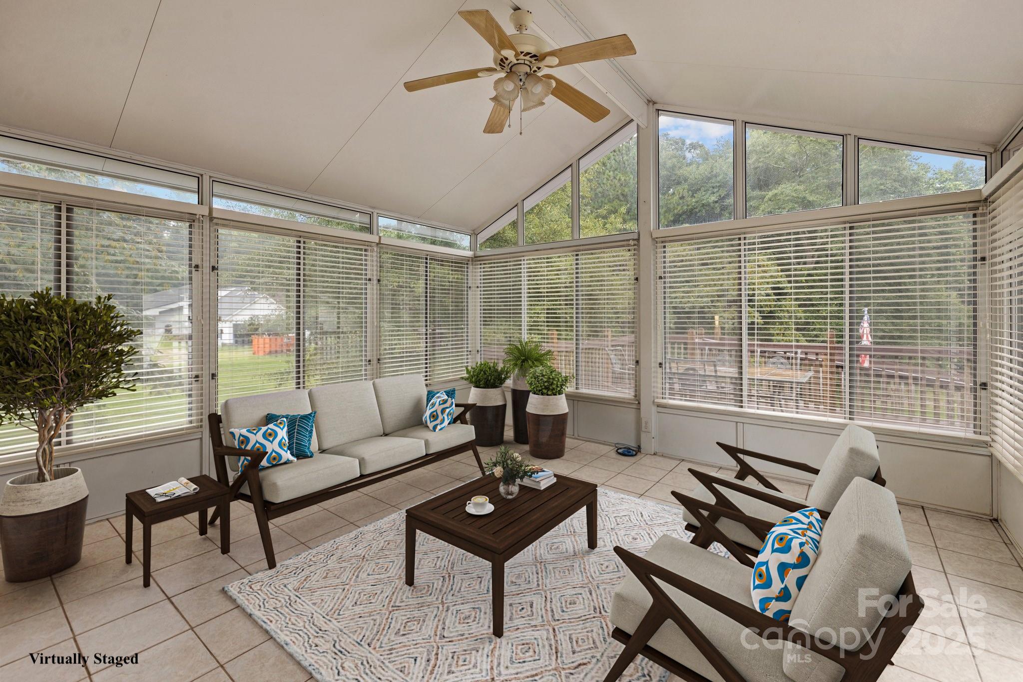 1895 S Arant Street Property Photo 7
