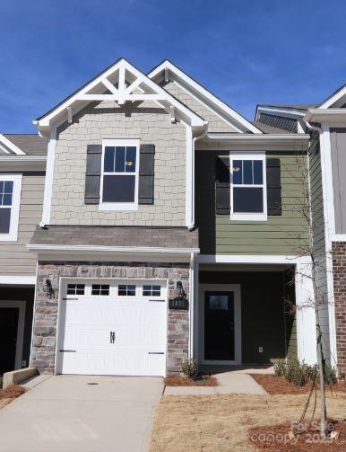 4061 Lawnview Drive Property Photo