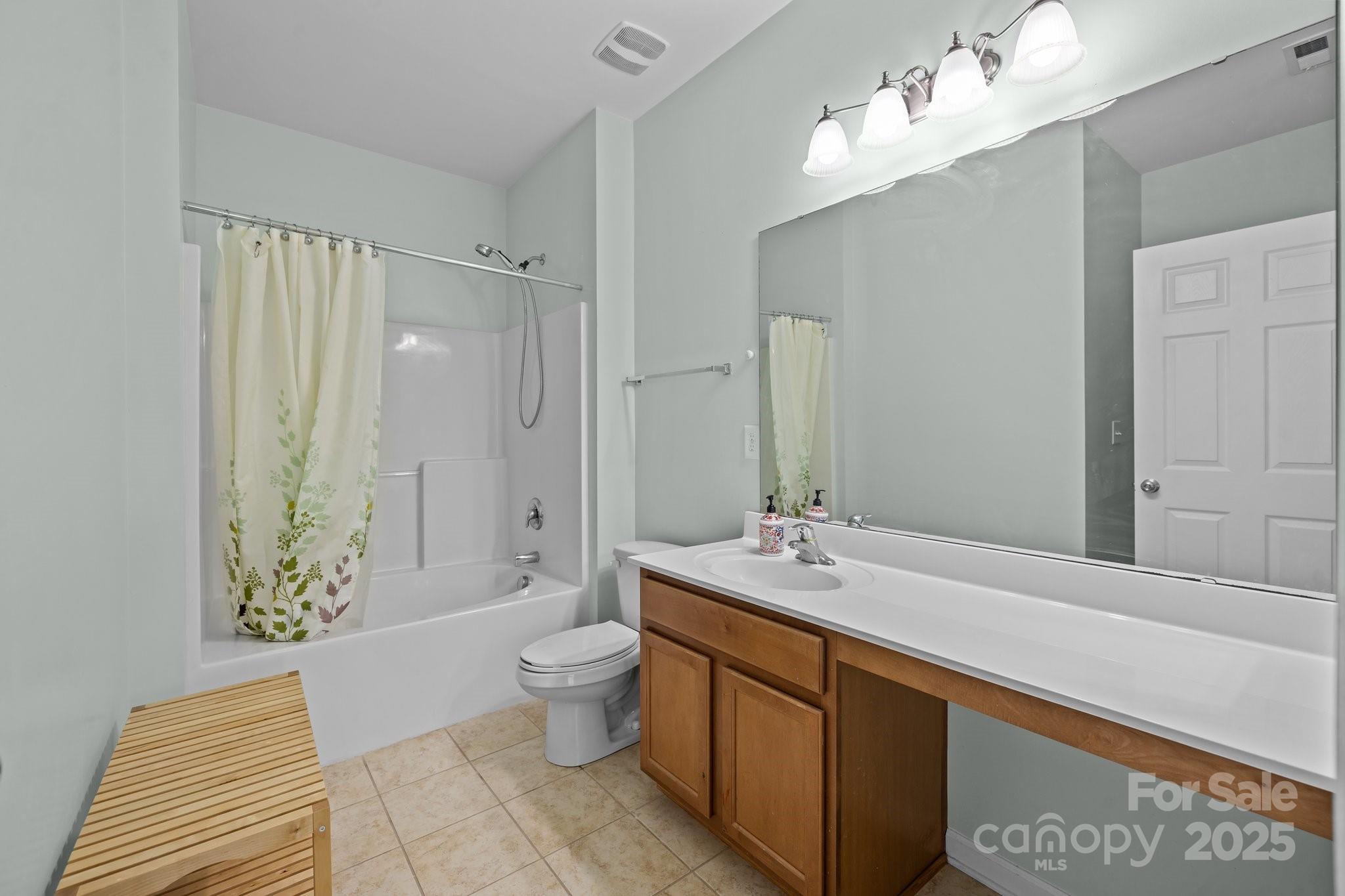 9341 Lenox Pointe Drive Property Photo 24