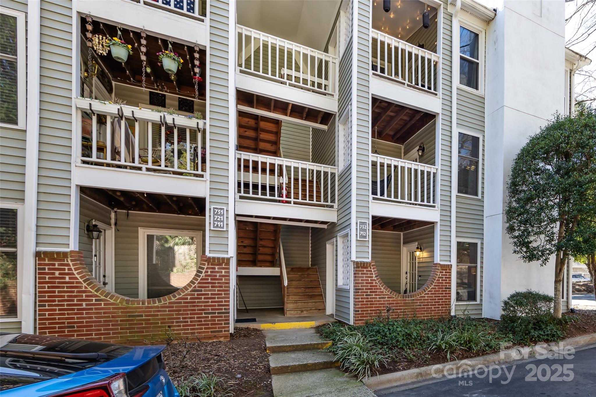 430 Queens Road 712 Property Photo 5