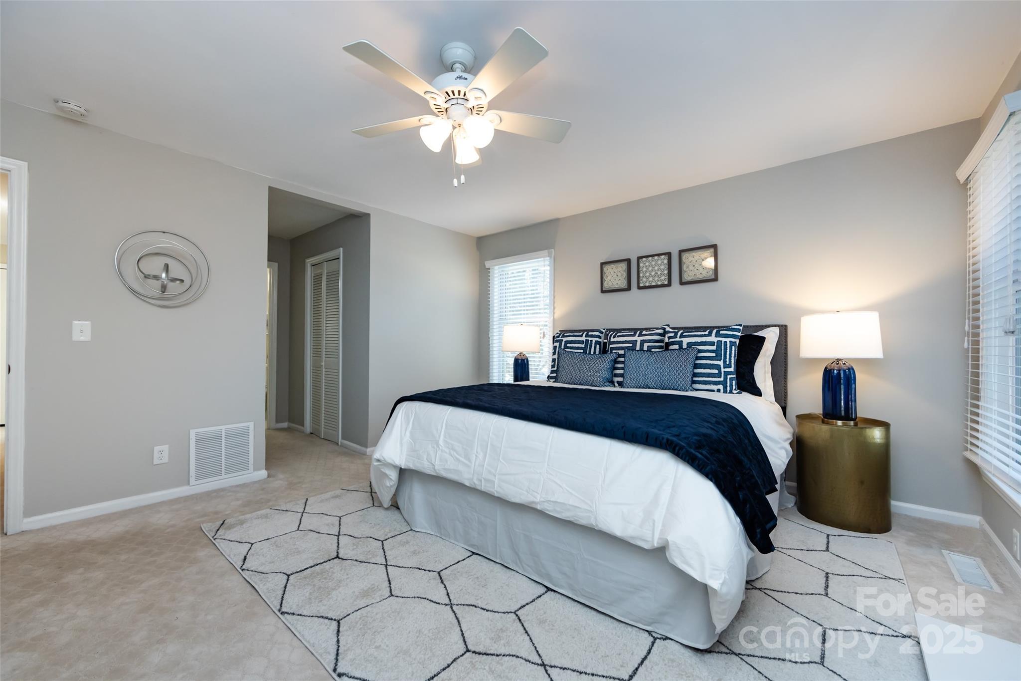 430 Queens Road 712 Property Photo 25