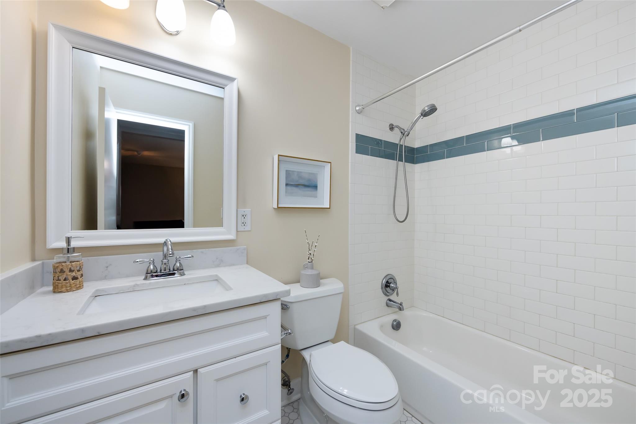 430 Queens Road 712 Property Photo 29