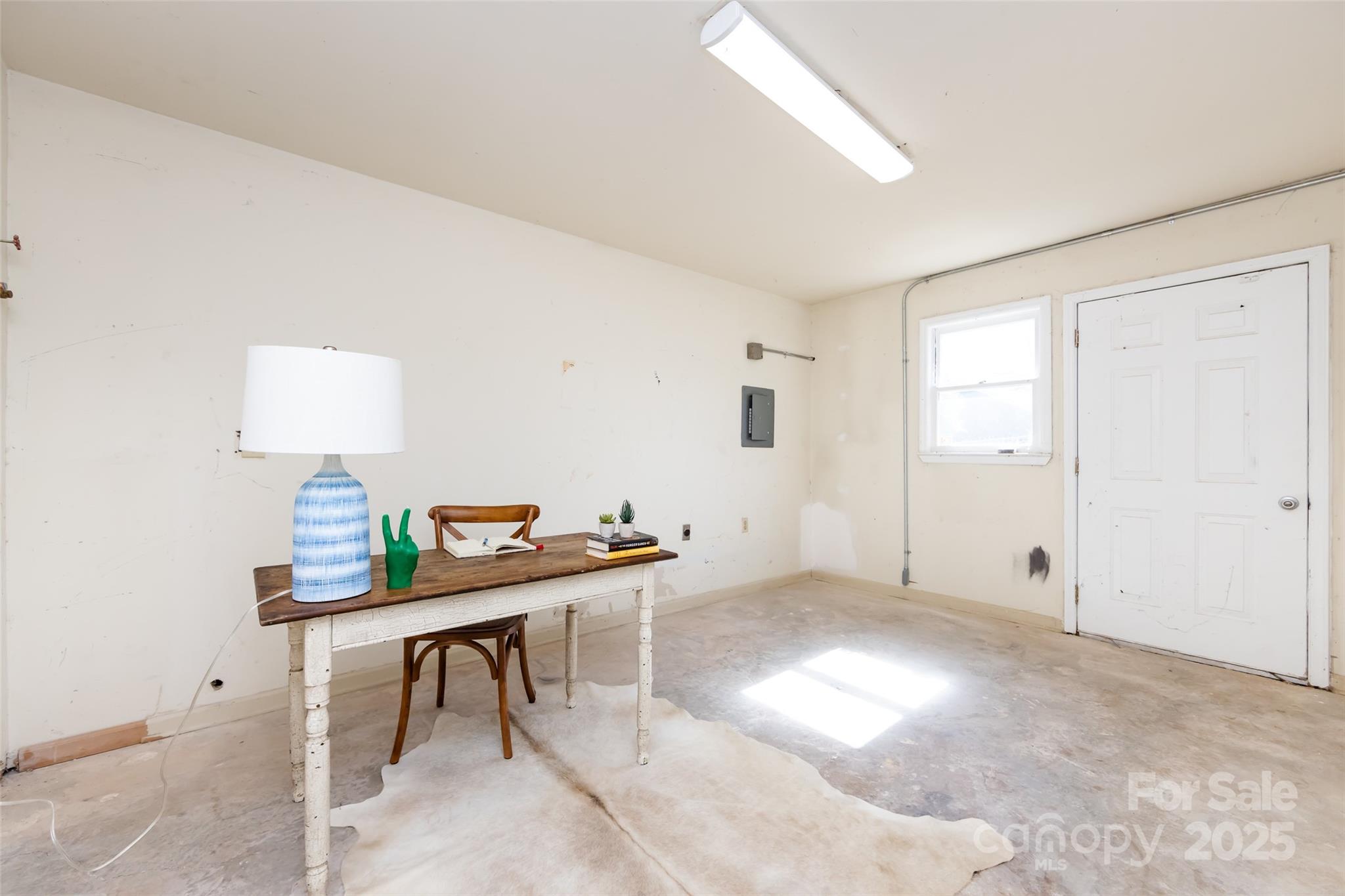 430 Queens Road 712 Property Photo 37