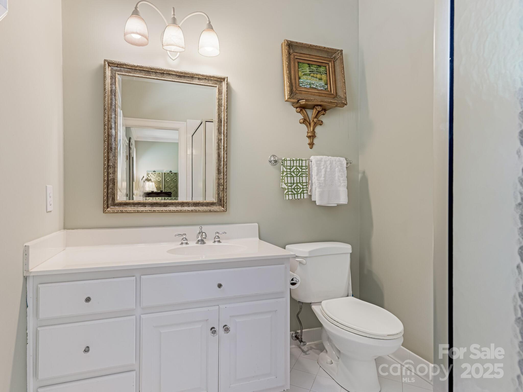 4301 Fairview Oaks Drive Property Photo 34
