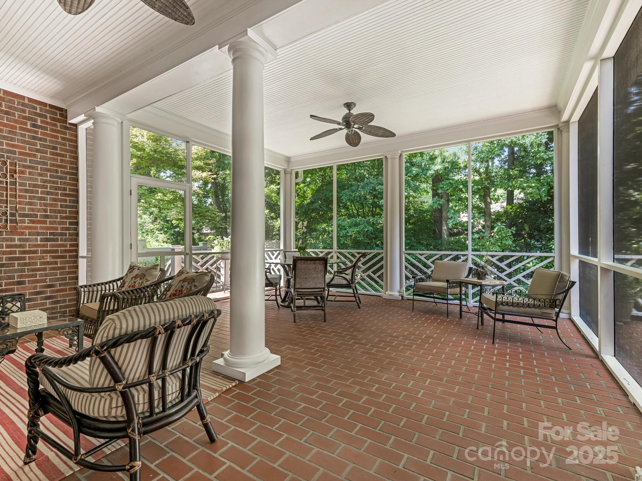 4301 Fairview Oaks Drive Property Photo 37