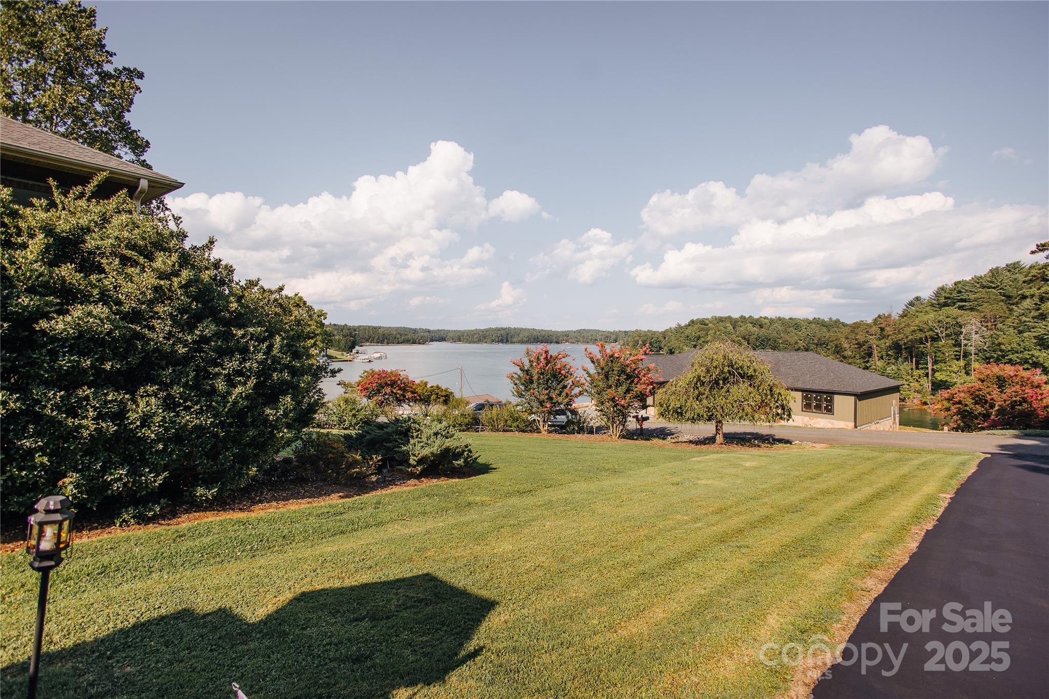 95 Lake Club Lane 9 Property Photo 5